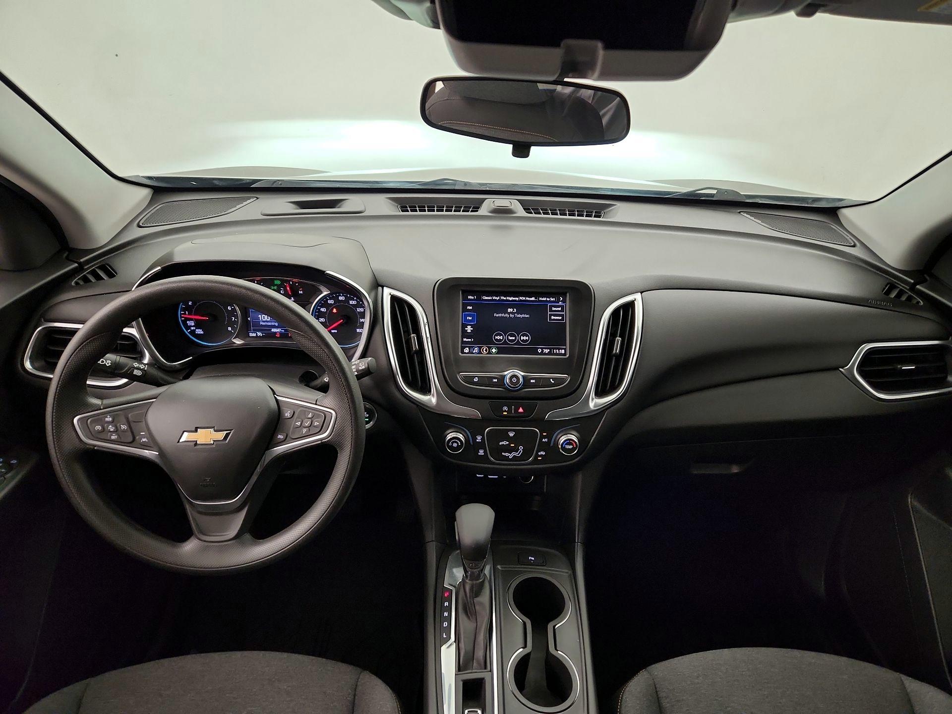 Thumbnail: 2022 Chevrolet Equinox - 9