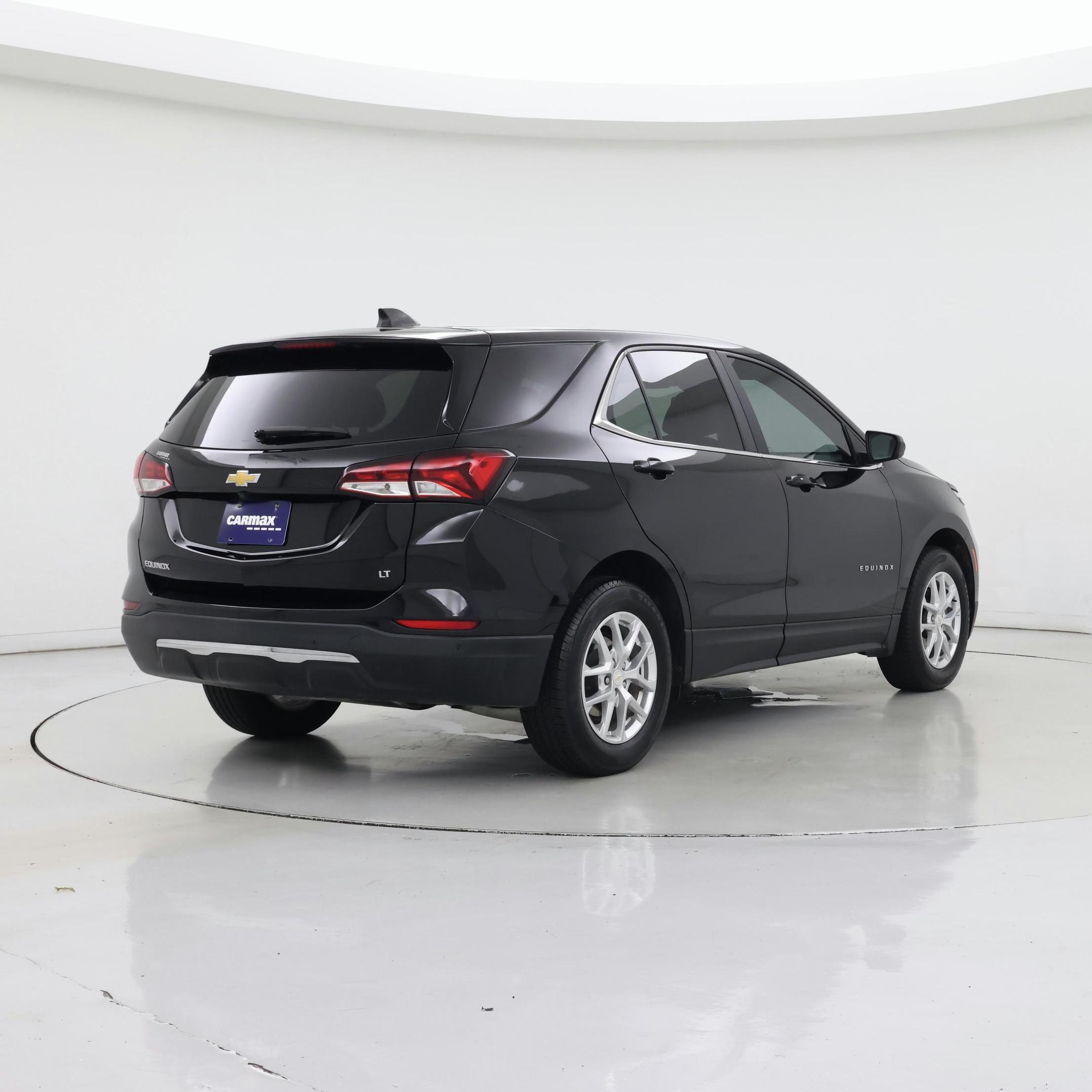 Thumbnail: 2022 Chevrolet Equinox - 8