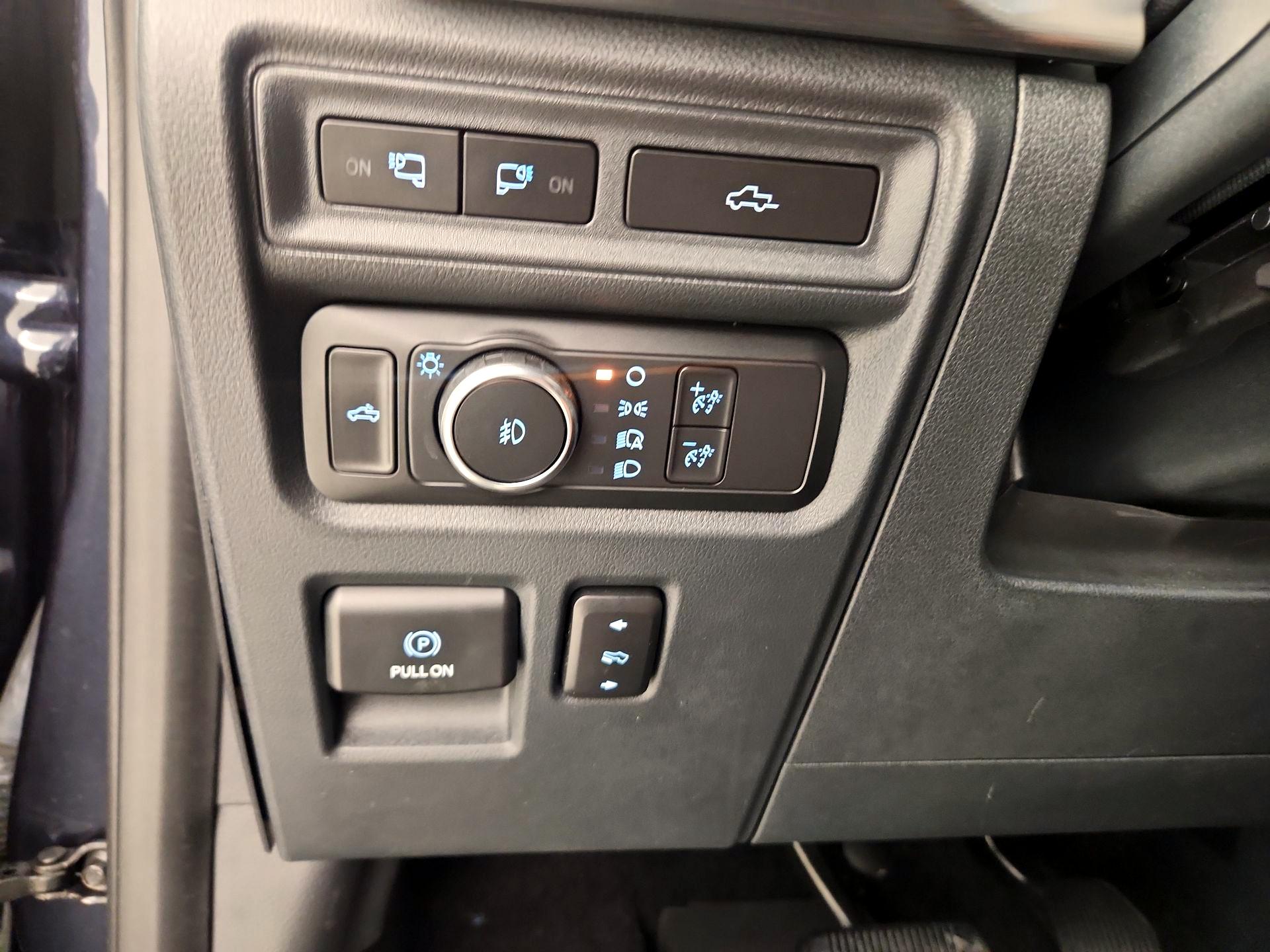 Thumbnail: 2022 Ford F-150 - 11