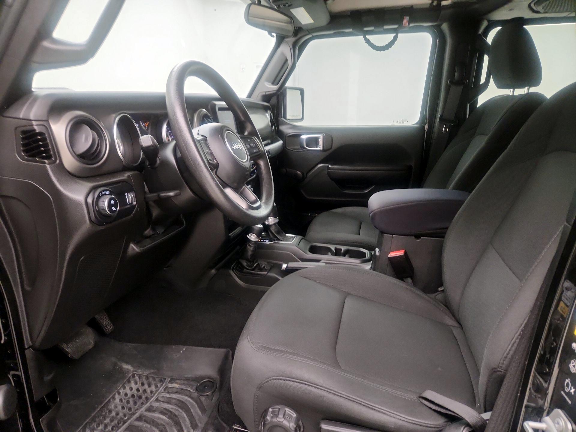 Thumbnail: 2023 Jeep Gladiator - 11