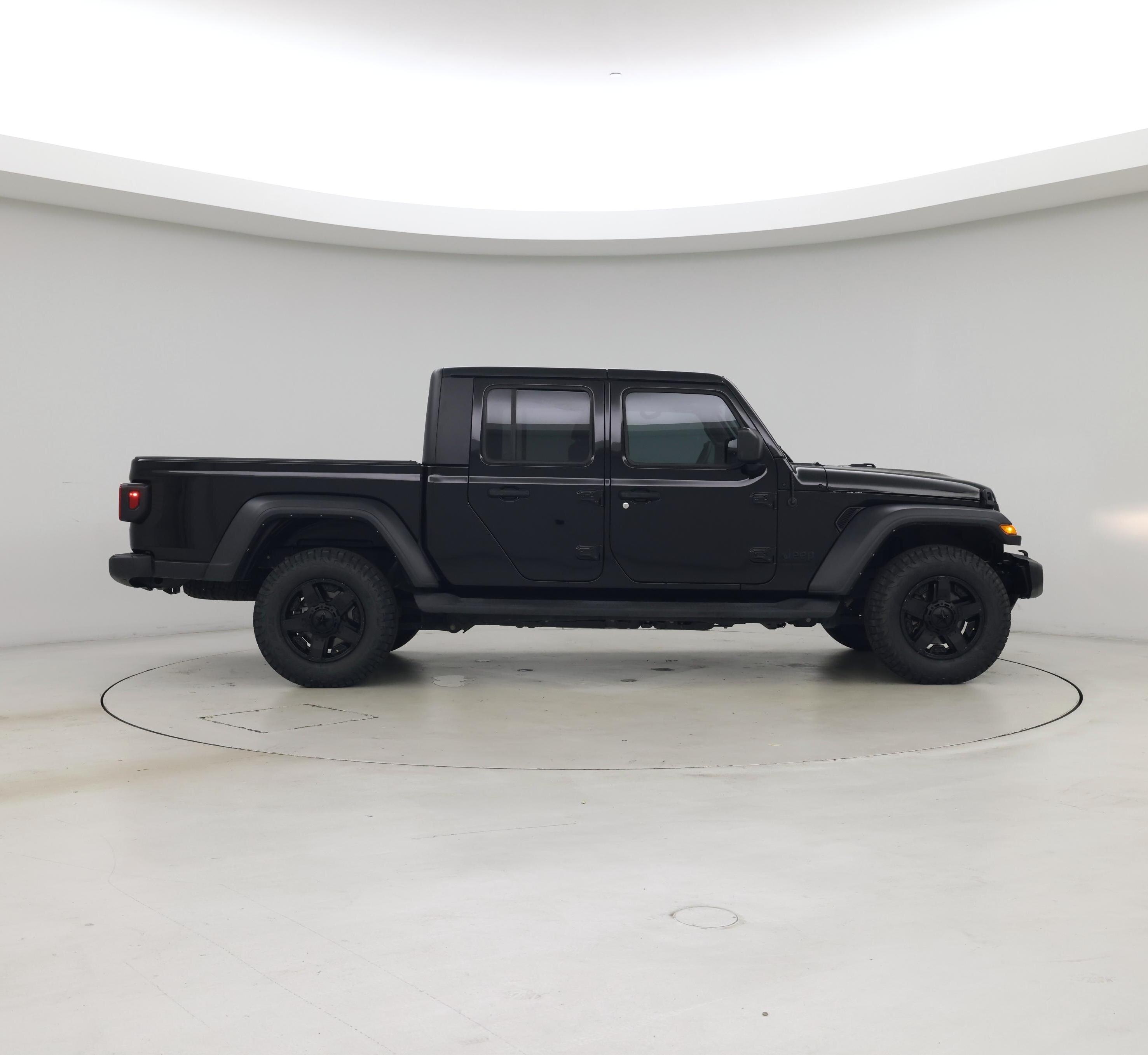 Thumbnail: 2023 Jeep Gladiator - 7