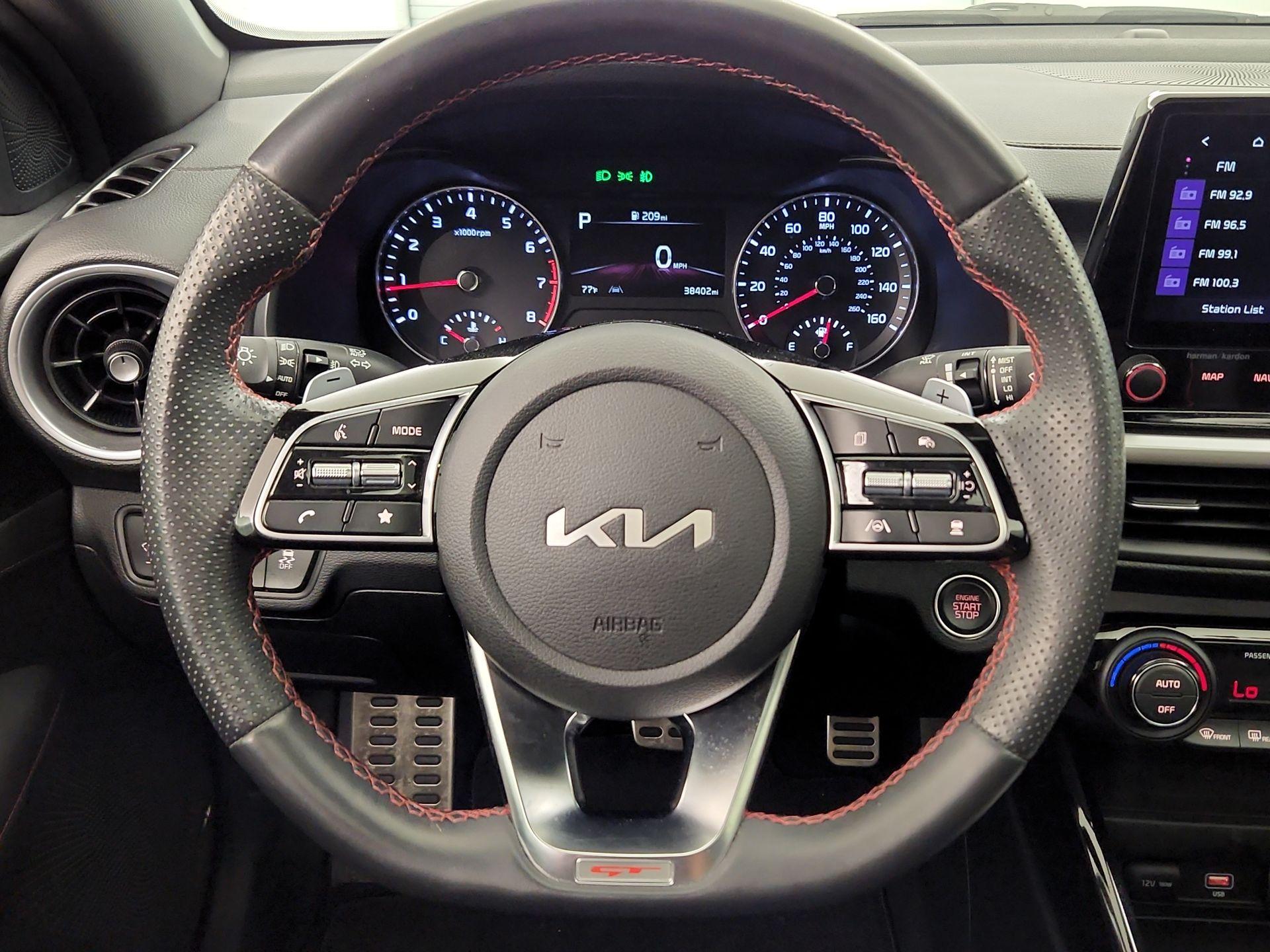 Thumbnail: 2023 Kia Forte - 10