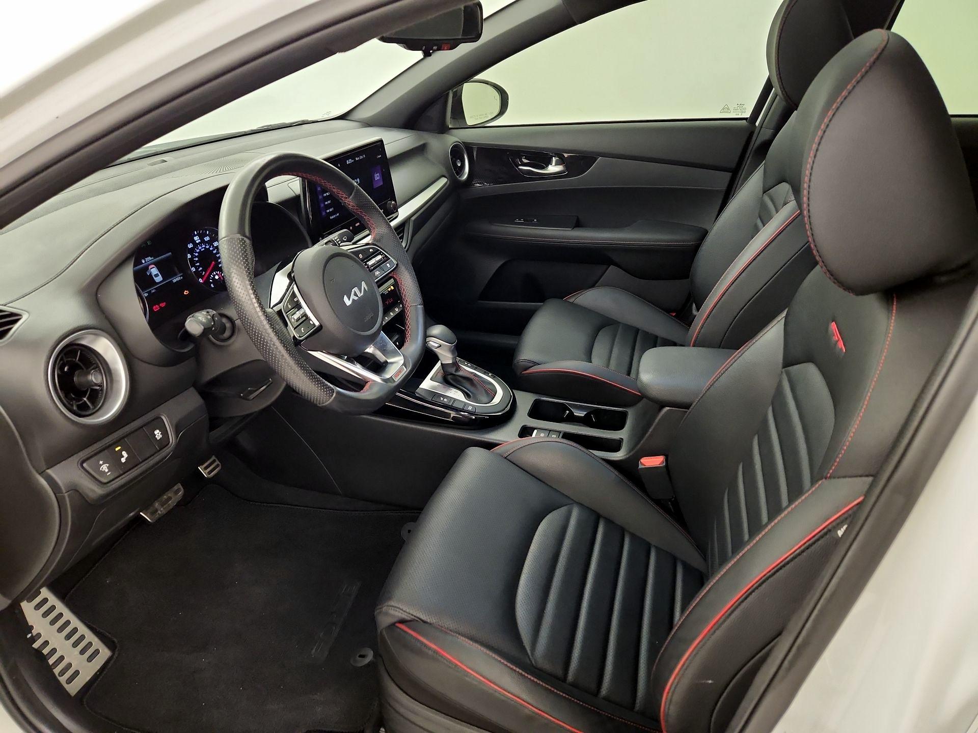 Thumbnail: 2023 Kia Forte - 11