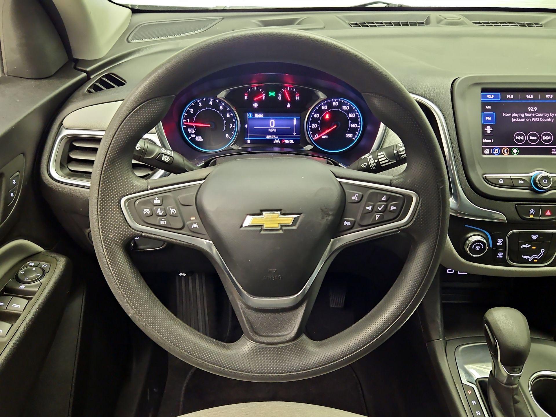 Thumbnail: 2023 Chevrolet Equinox - 10