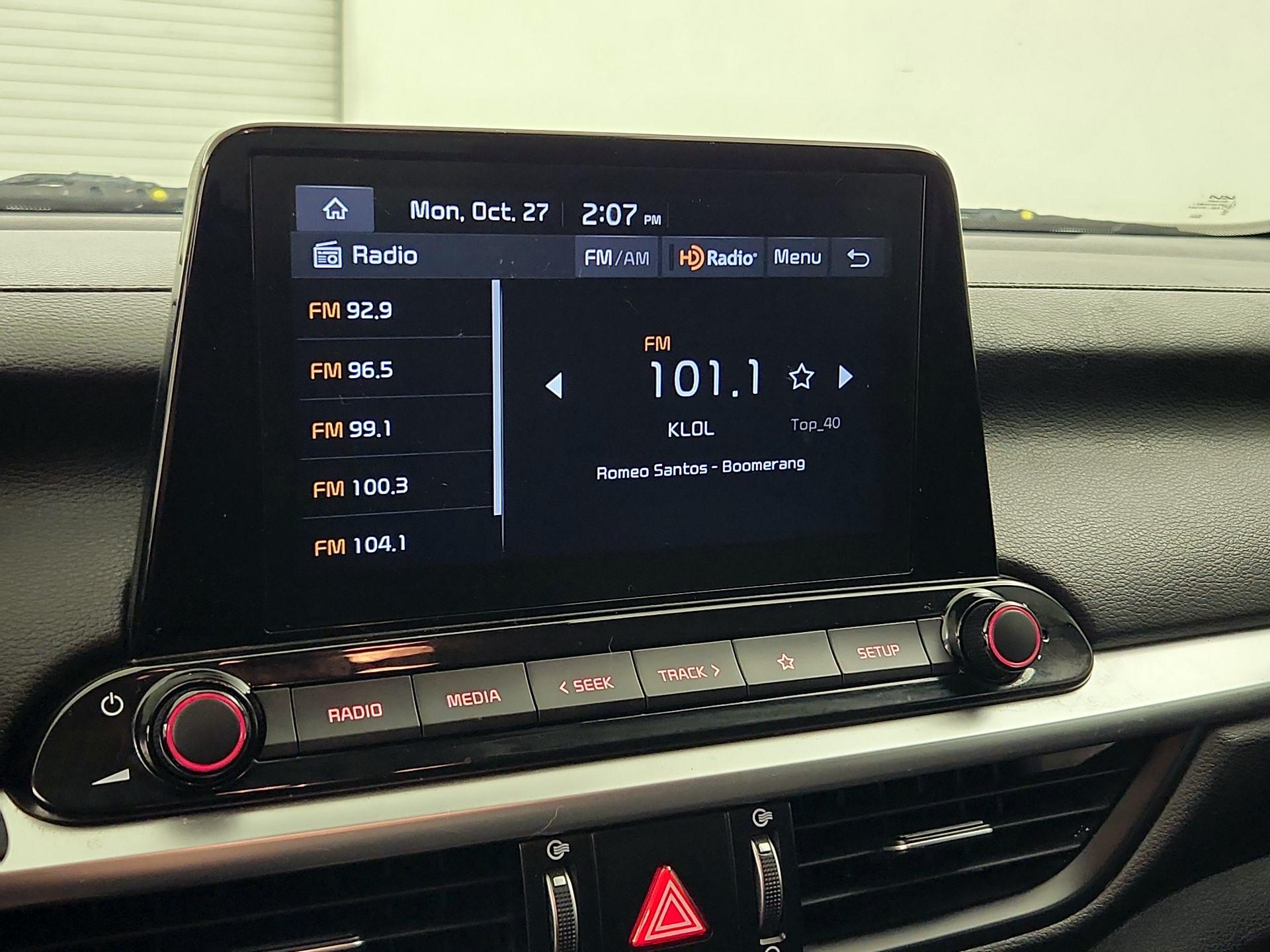 Thumbnail: 2022 Kia Forte - 15