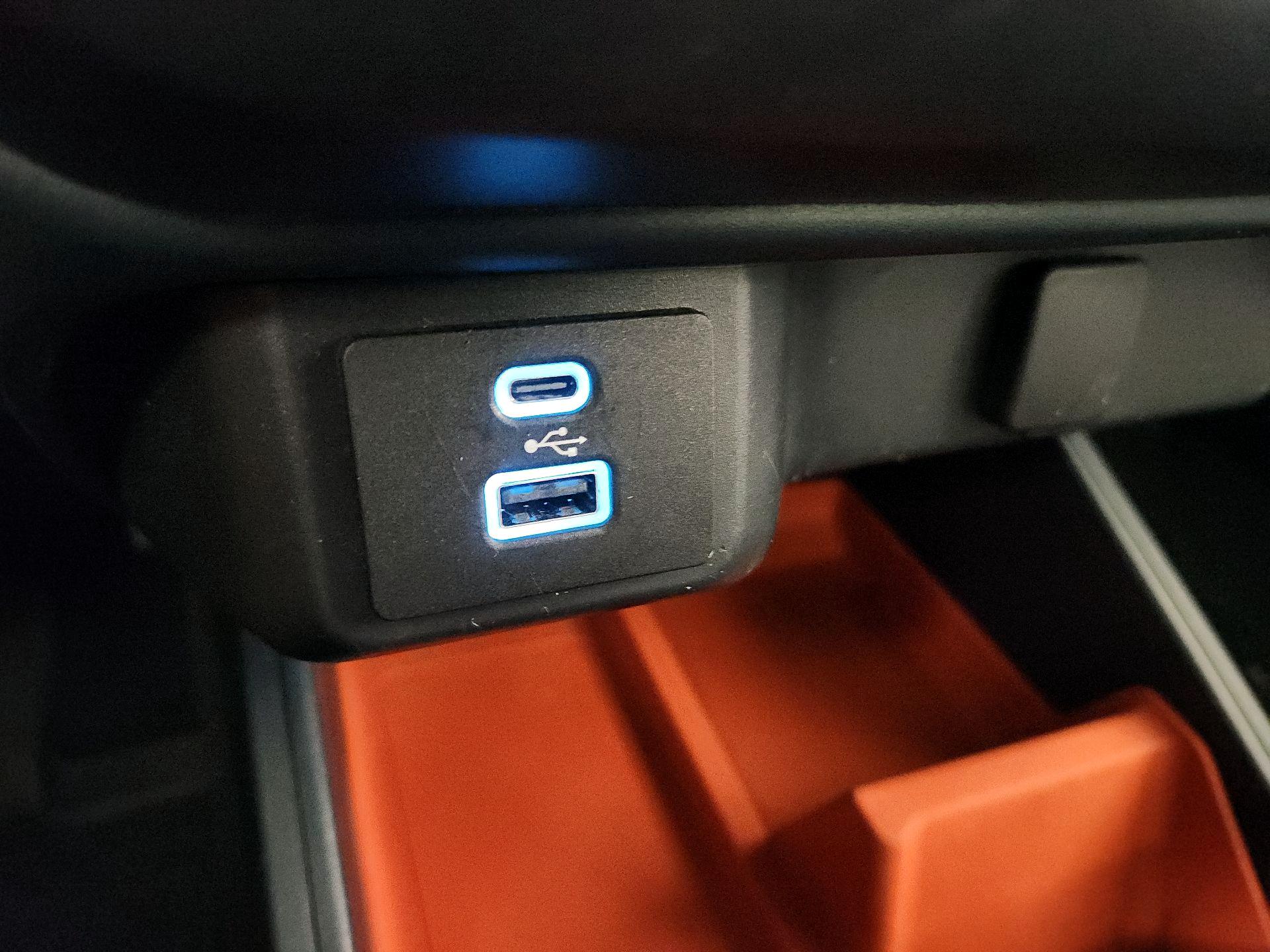 Thumbnail: 2022 Ford Maverick - 18