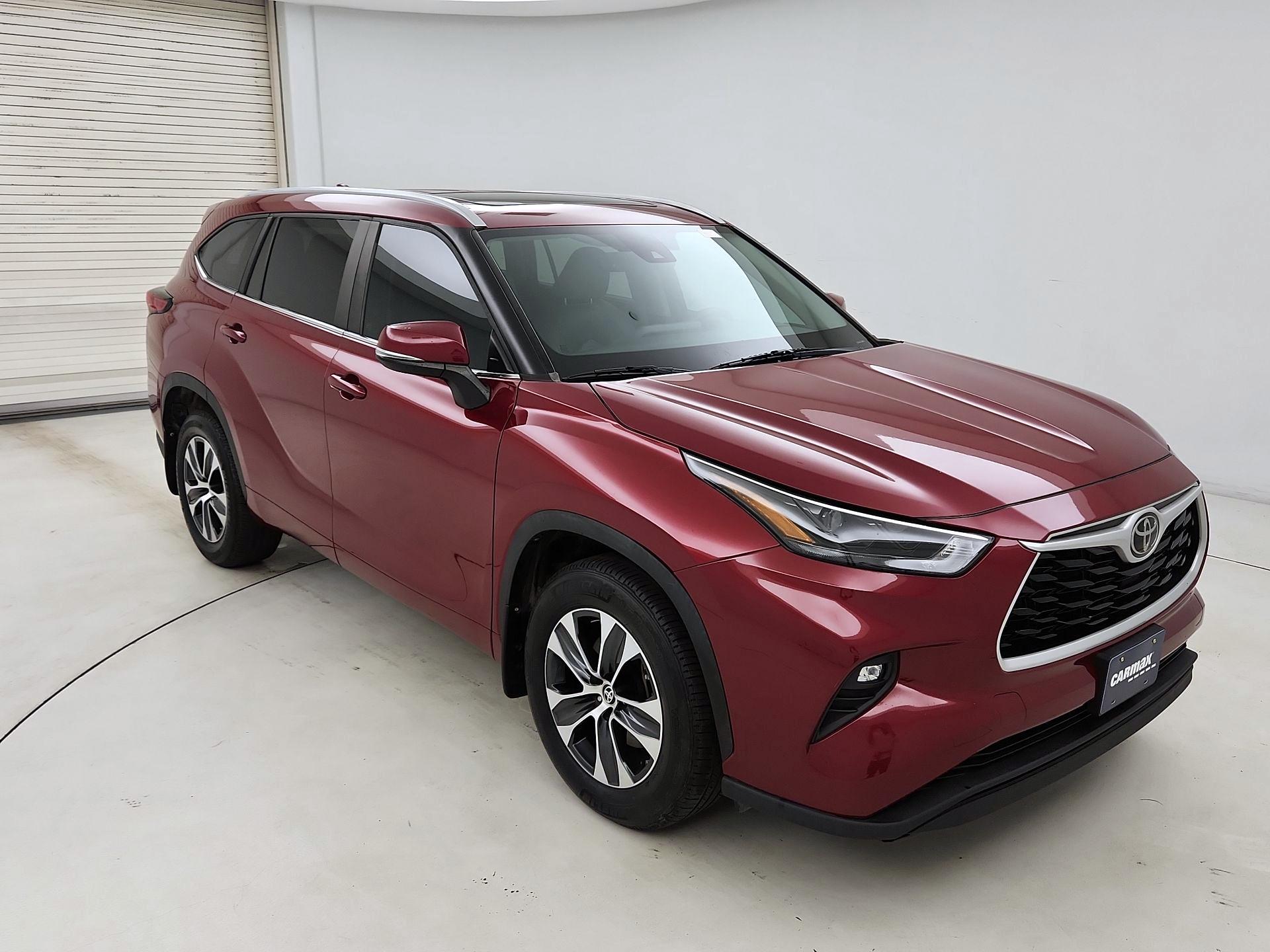 Thumbnail: 2023 Toyota Highlander - 1