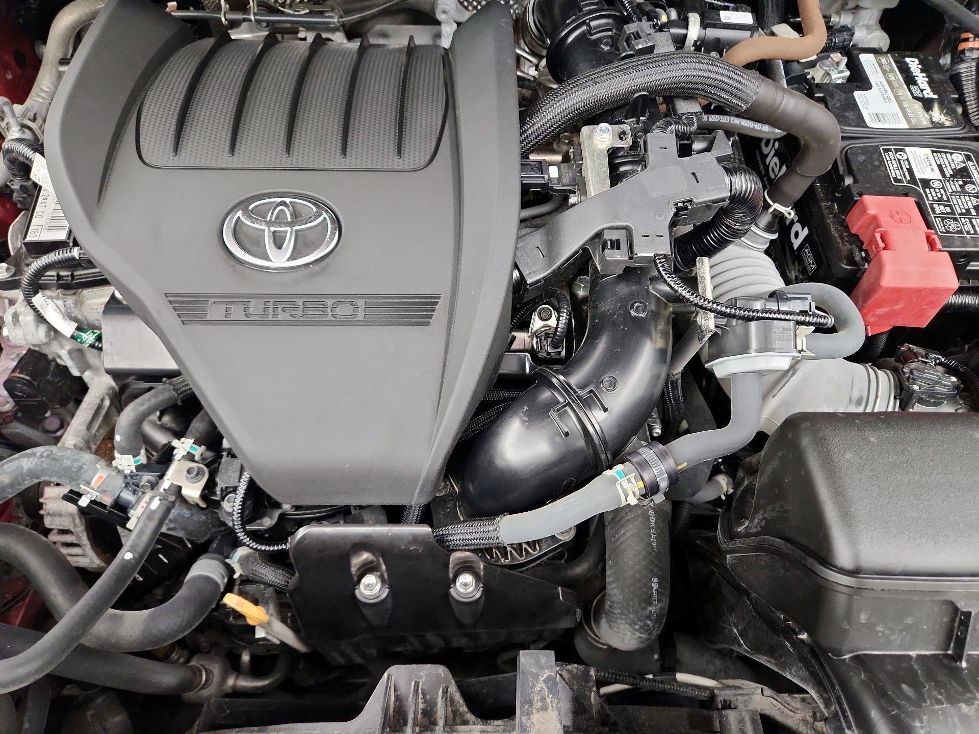 Thumbnail: 2023 Toyota Highlander - 18