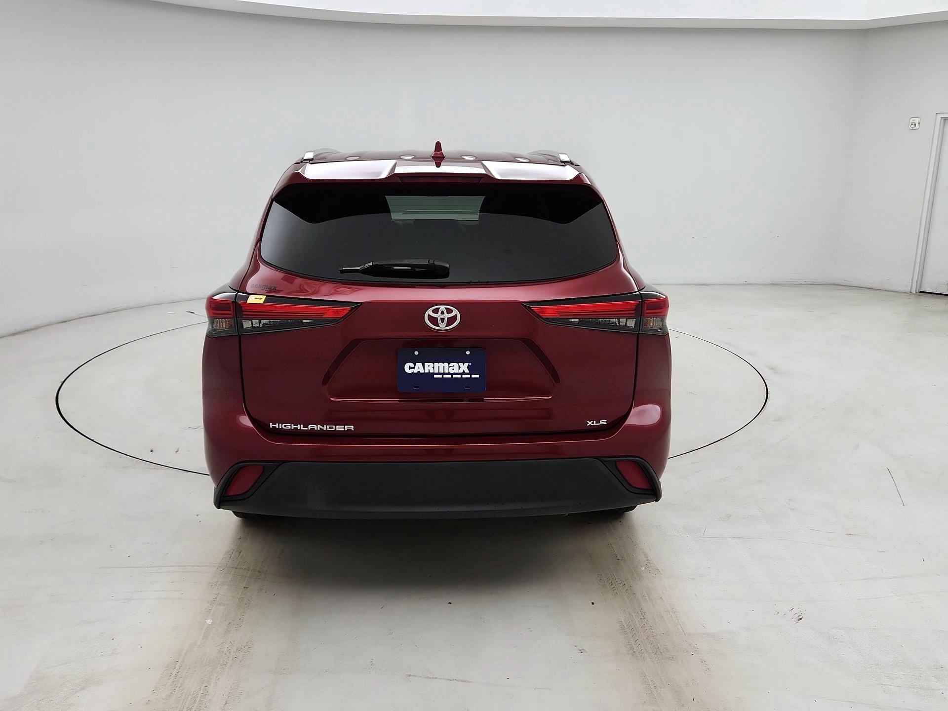 Thumbnail: 2023 Toyota Highlander - 6