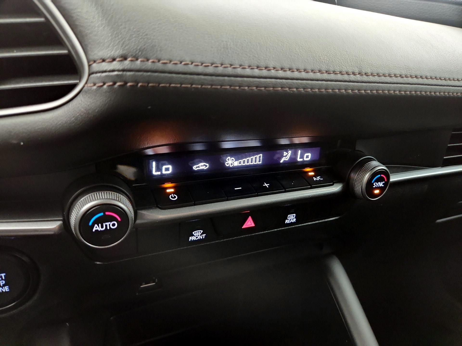 Thumbnail: 2021 Mazda Mazda3 - 14