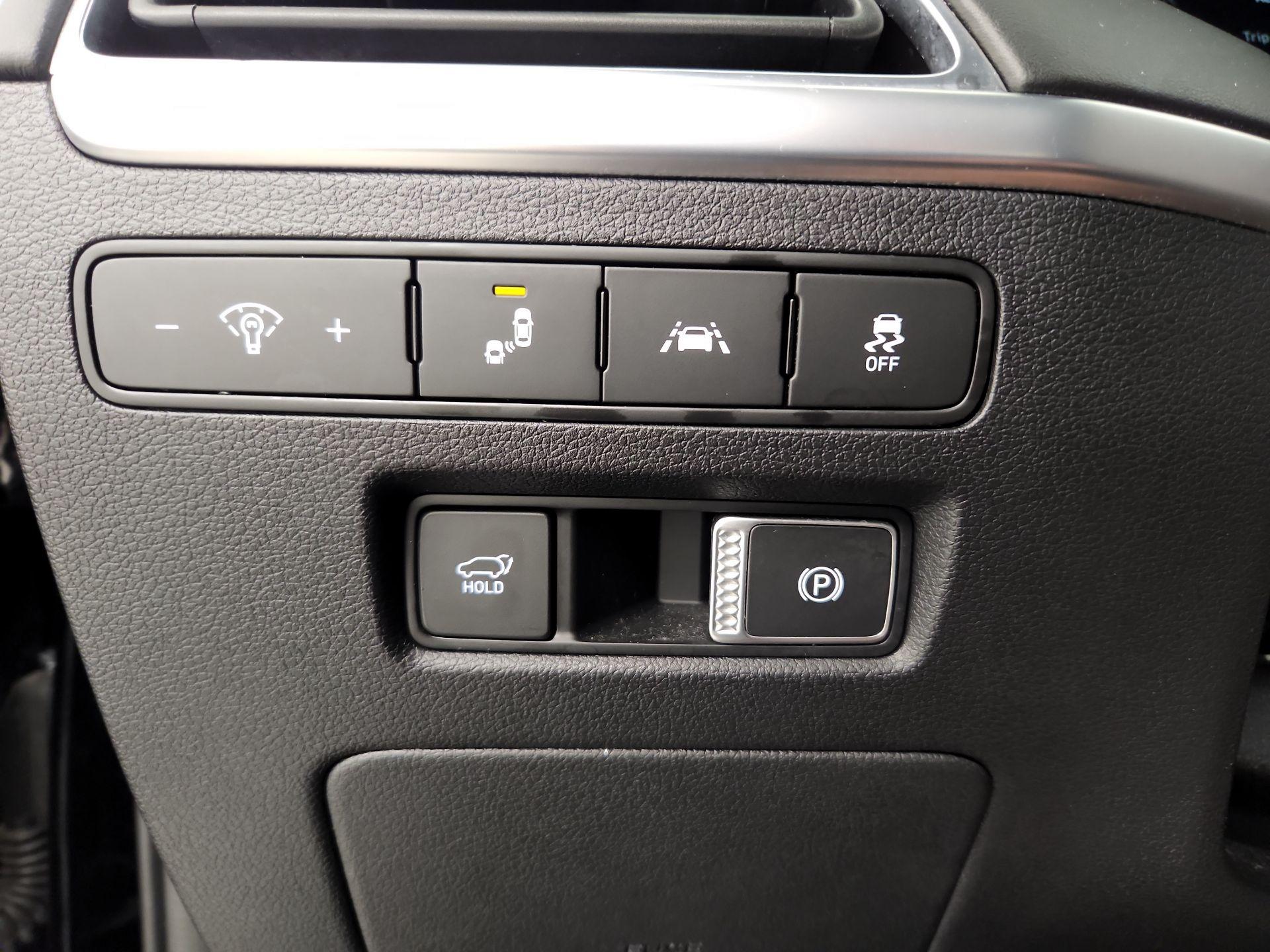 Thumbnail: 2022 Hyundai Palisade - 13