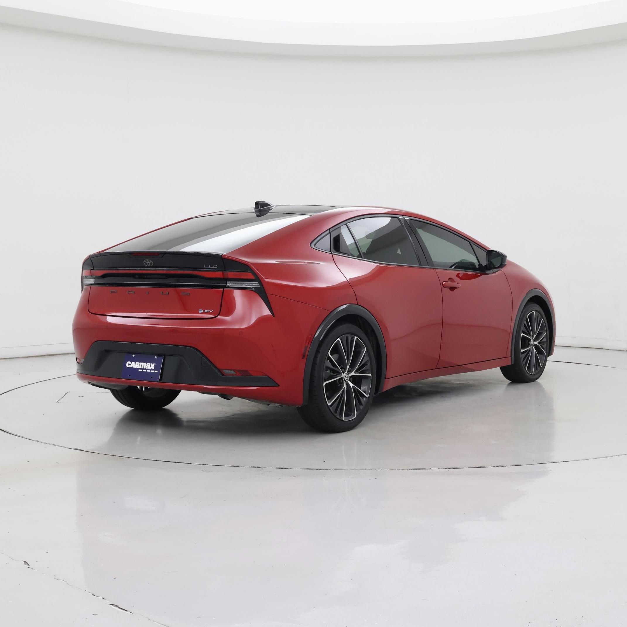 Thumbnail: 2024 Toyota Prius - 8