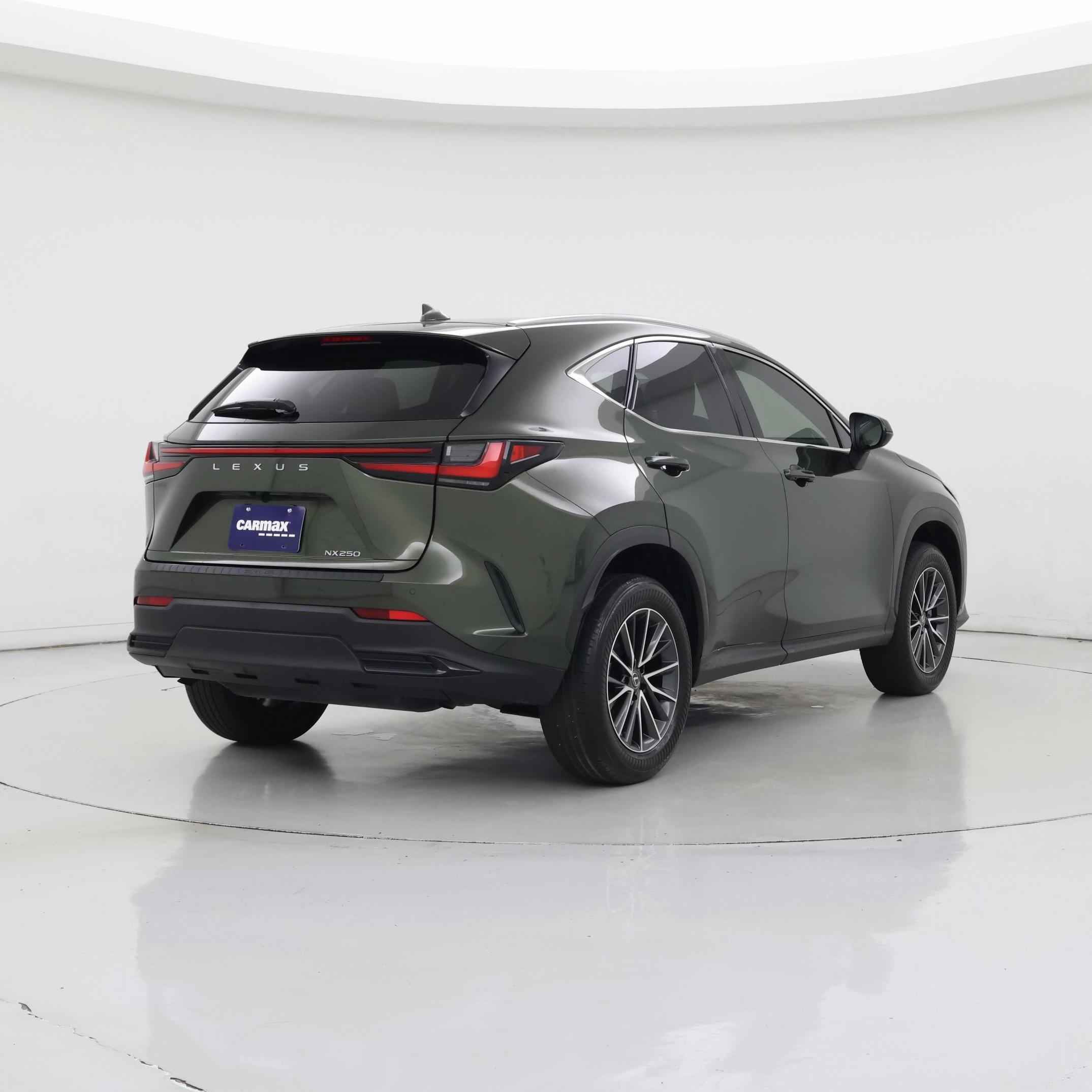 Thumbnail: 2022 Lexus NX - 8