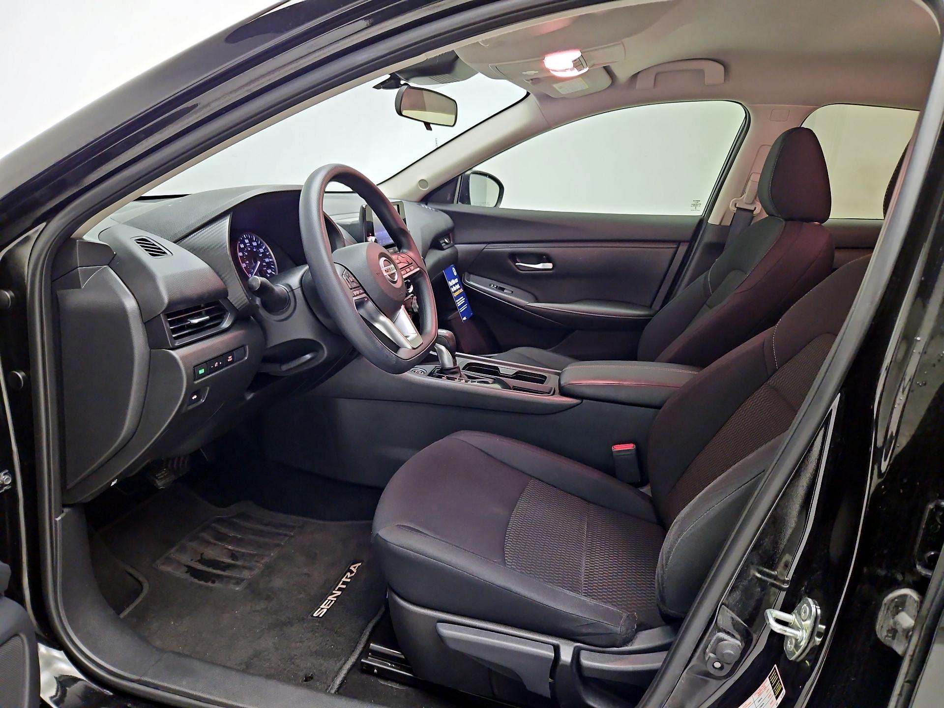 Thumbnail: 2023 Nissan Sentra - 11