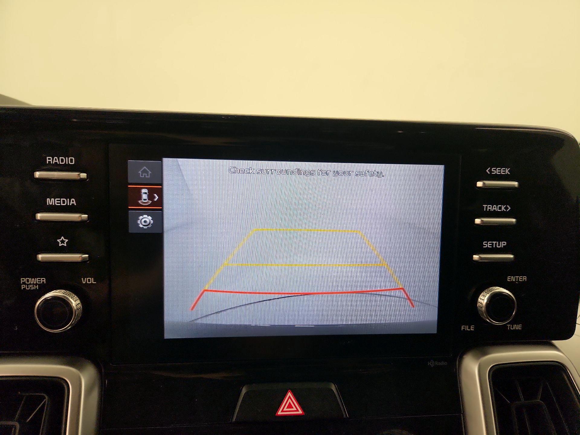 Thumbnail: 2022 Kia Sorento - 14