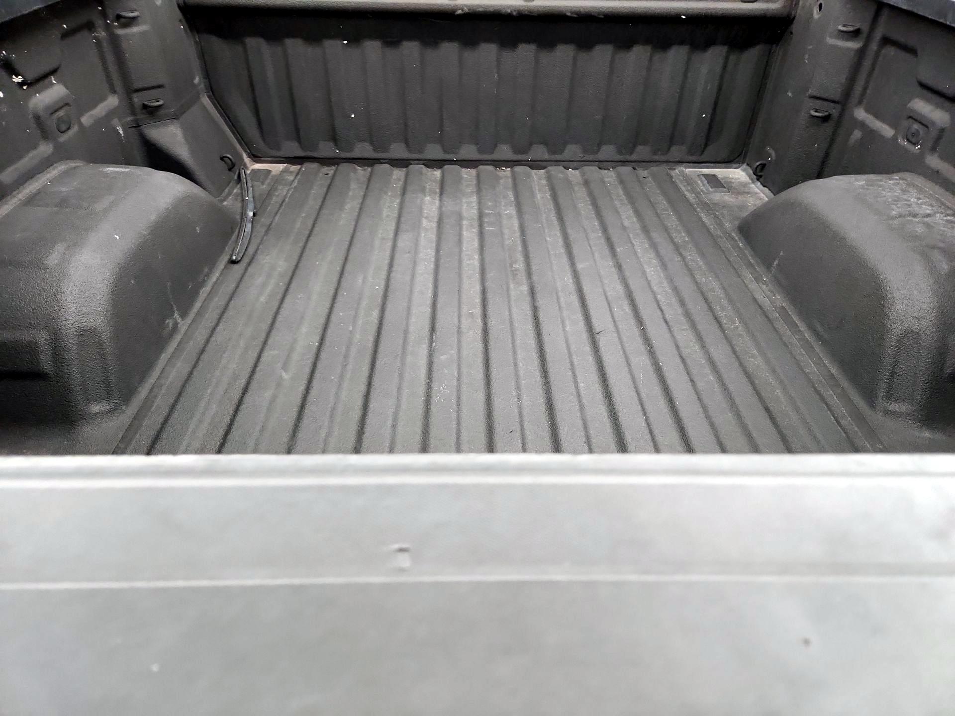 Thumbnail: 2021 Chevrolet Silverado 1500 - 20
