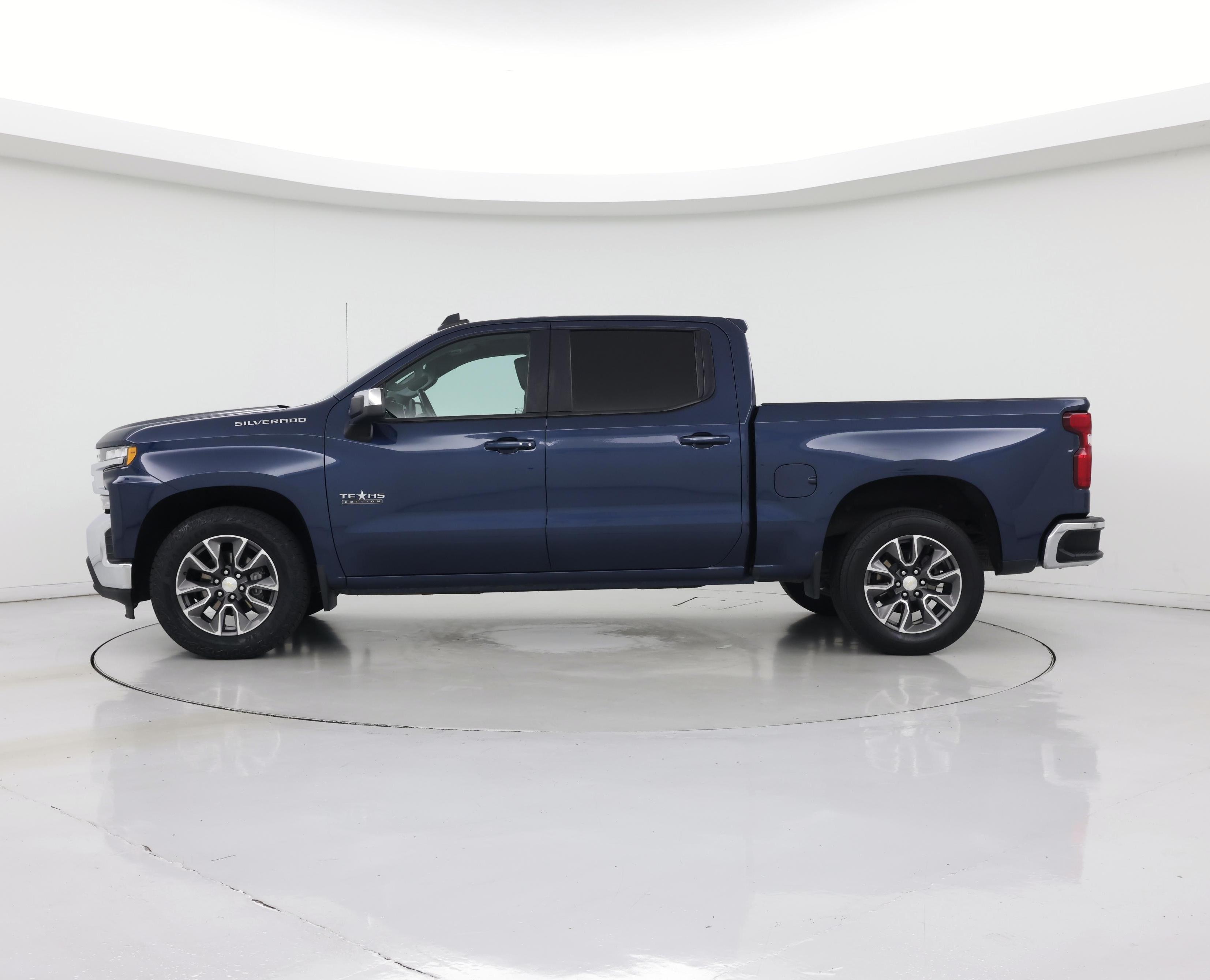 Thumbnail: 2021 Chevrolet Silverado 1500 - 3
