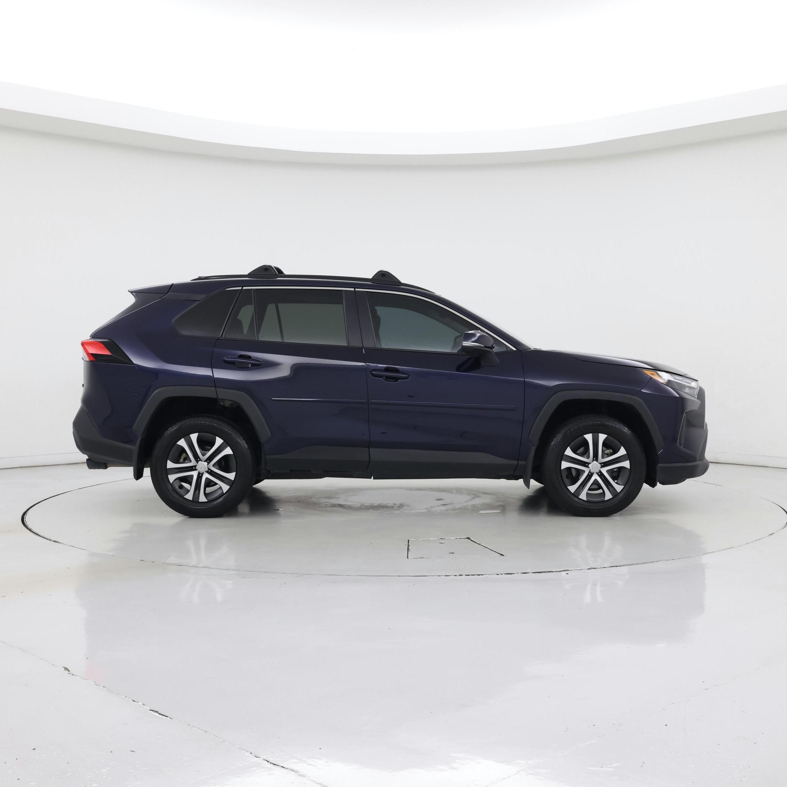 Thumbnail: 2024 Toyota RAV4 - 7