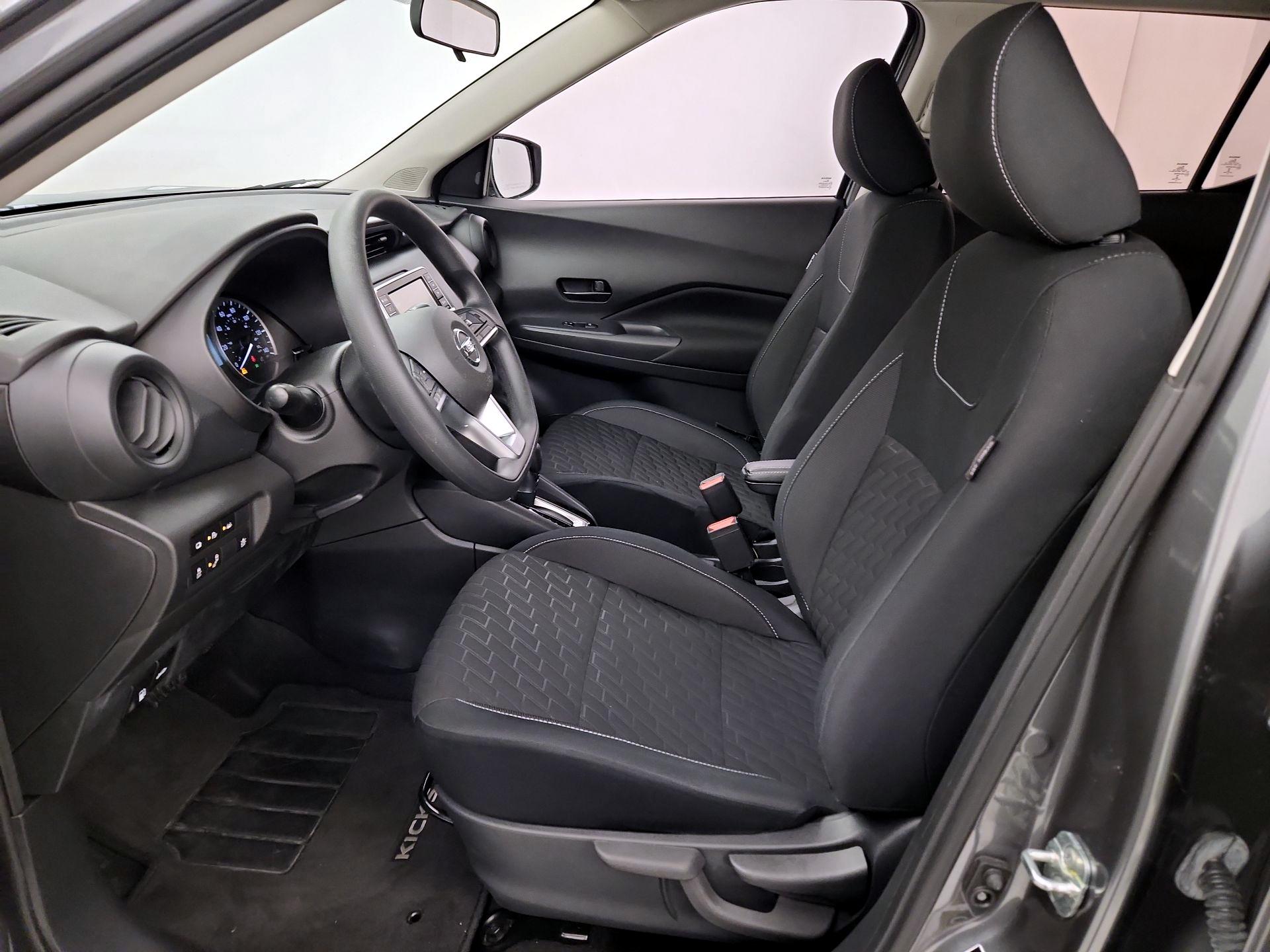 Thumbnail: 2021 Nissan Kicks - 11