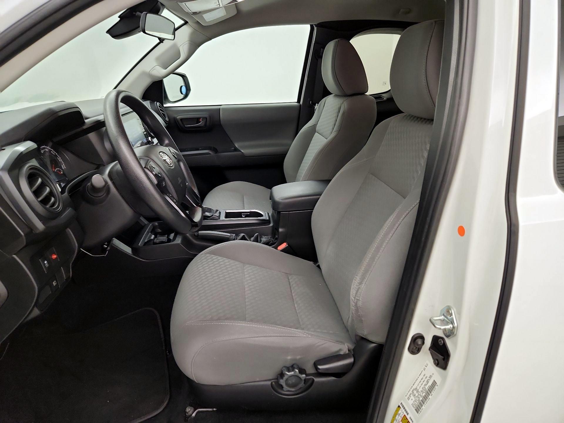 Thumbnail: 2022 Toyota Tacoma - 11