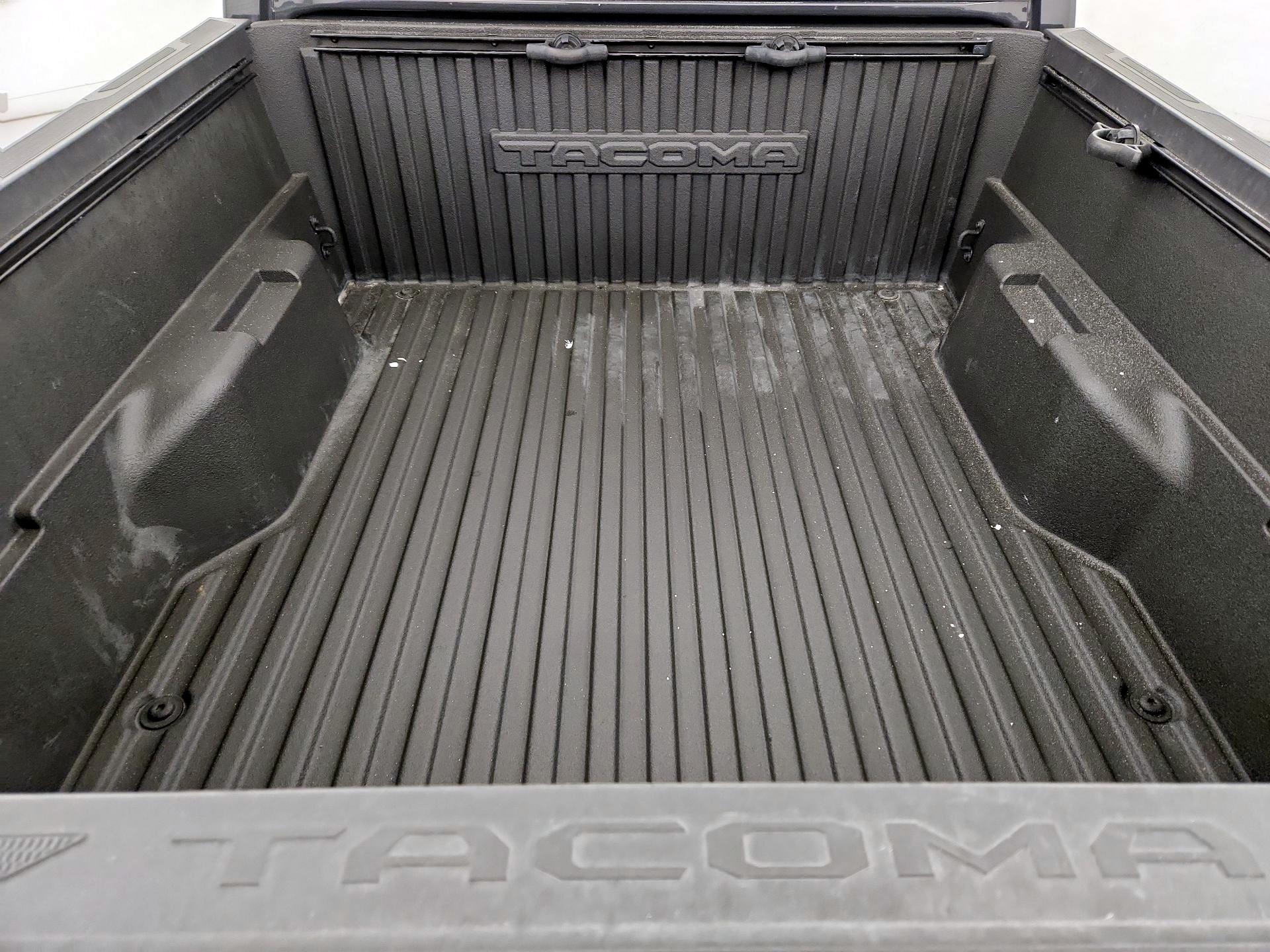 Thumbnail: 2024 Toyota Tacoma - 20