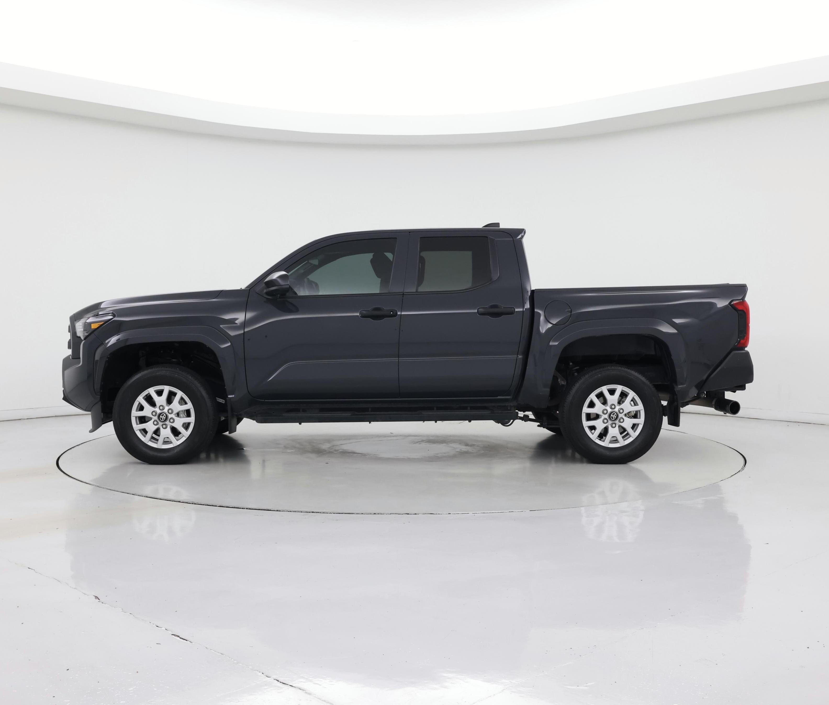 Thumbnail: 2024 Toyota Tacoma - 3