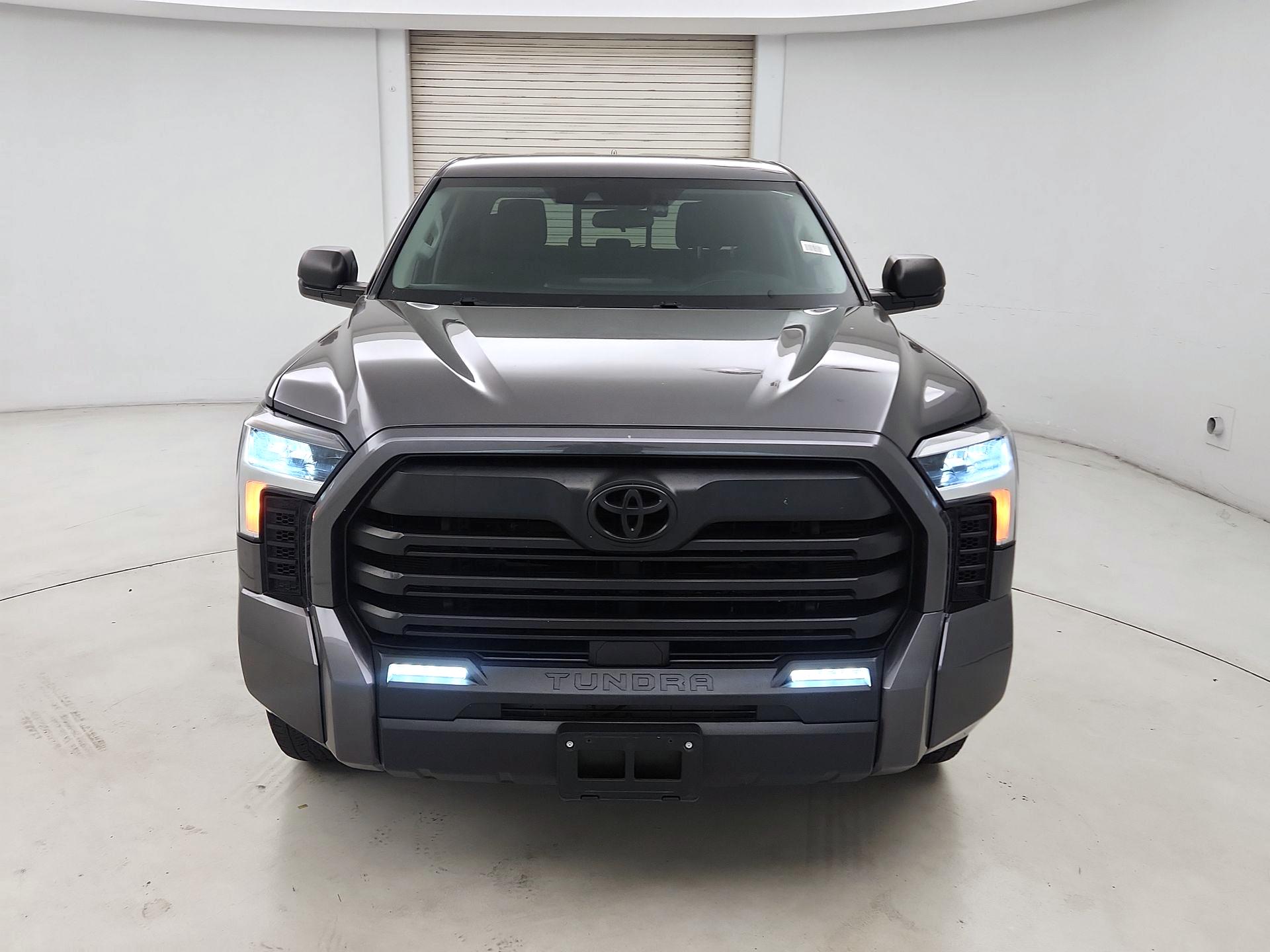 Thumbnail: 2022 Toyota Tundra - 2