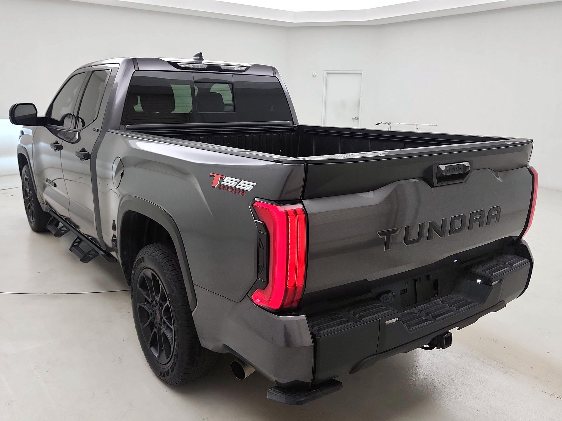Thumbnail: 2022 Toyota Tundra - 7