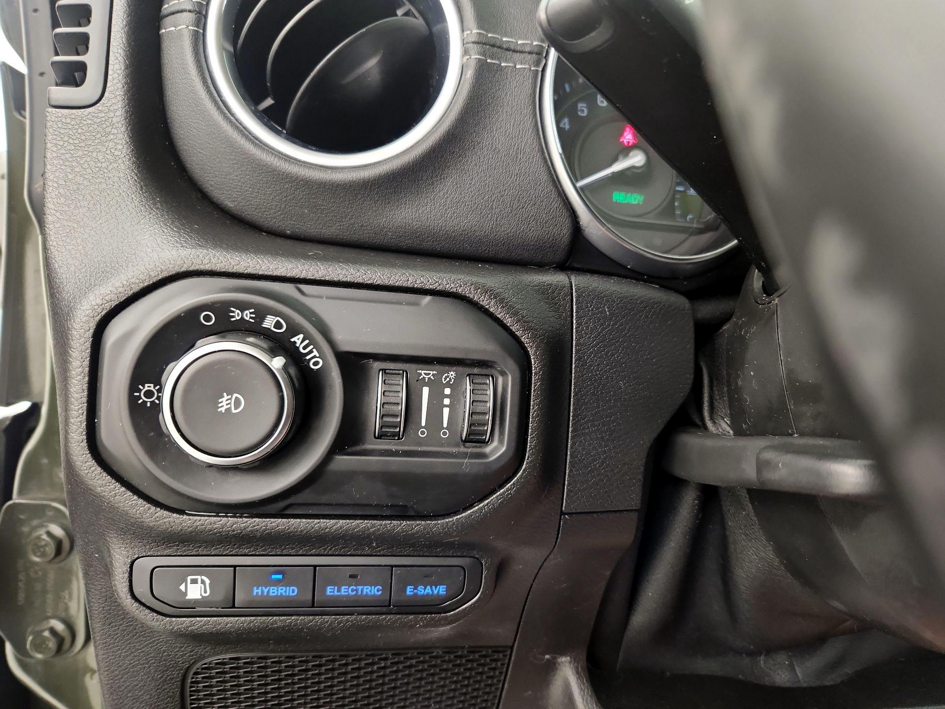 Thumbnail: 2021 Jeep Wrangler - 13