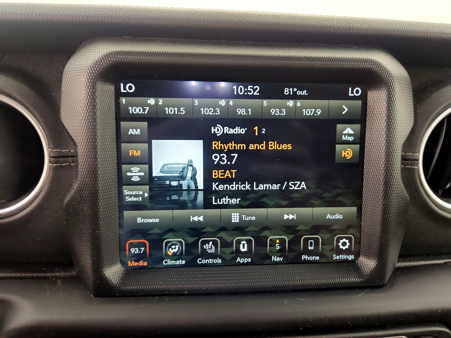 Thumbnail: 2021 Jeep Wrangler - 16