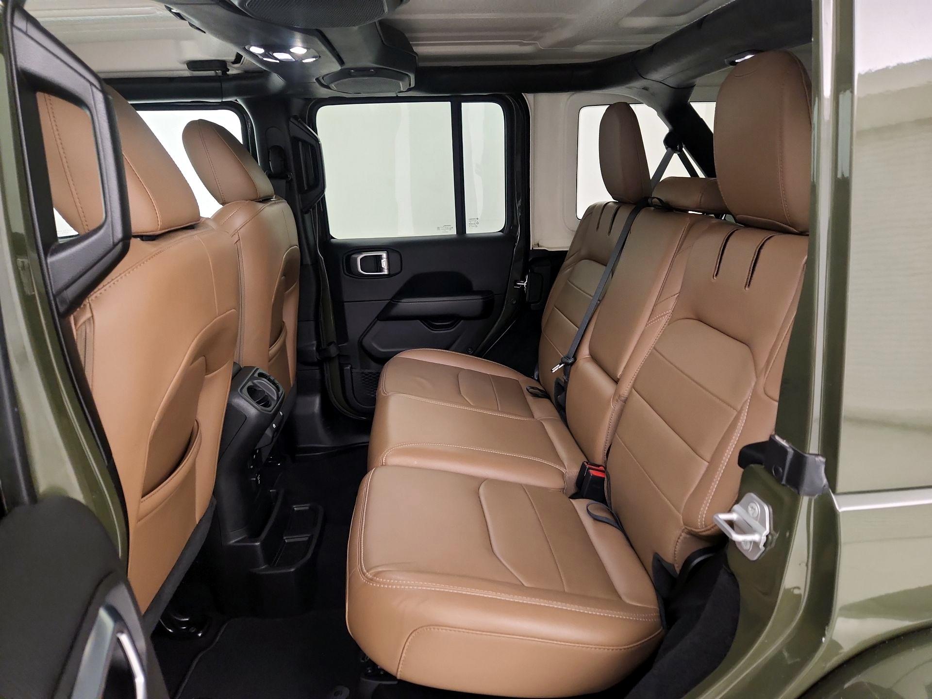 Thumbnail: 2021 Jeep Wrangler - 20