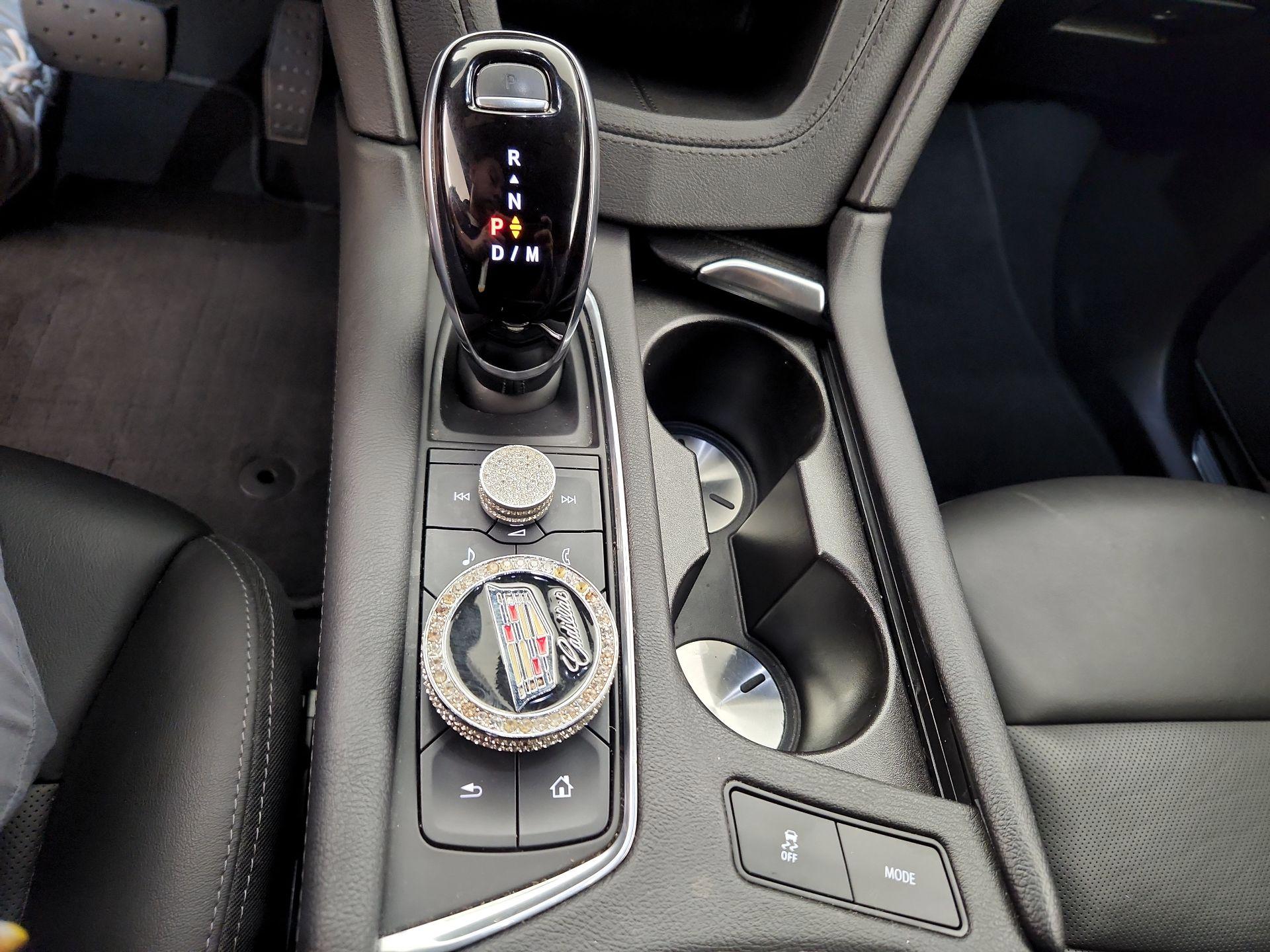 Thumbnail: 2021 Cadillac XT5 - 17