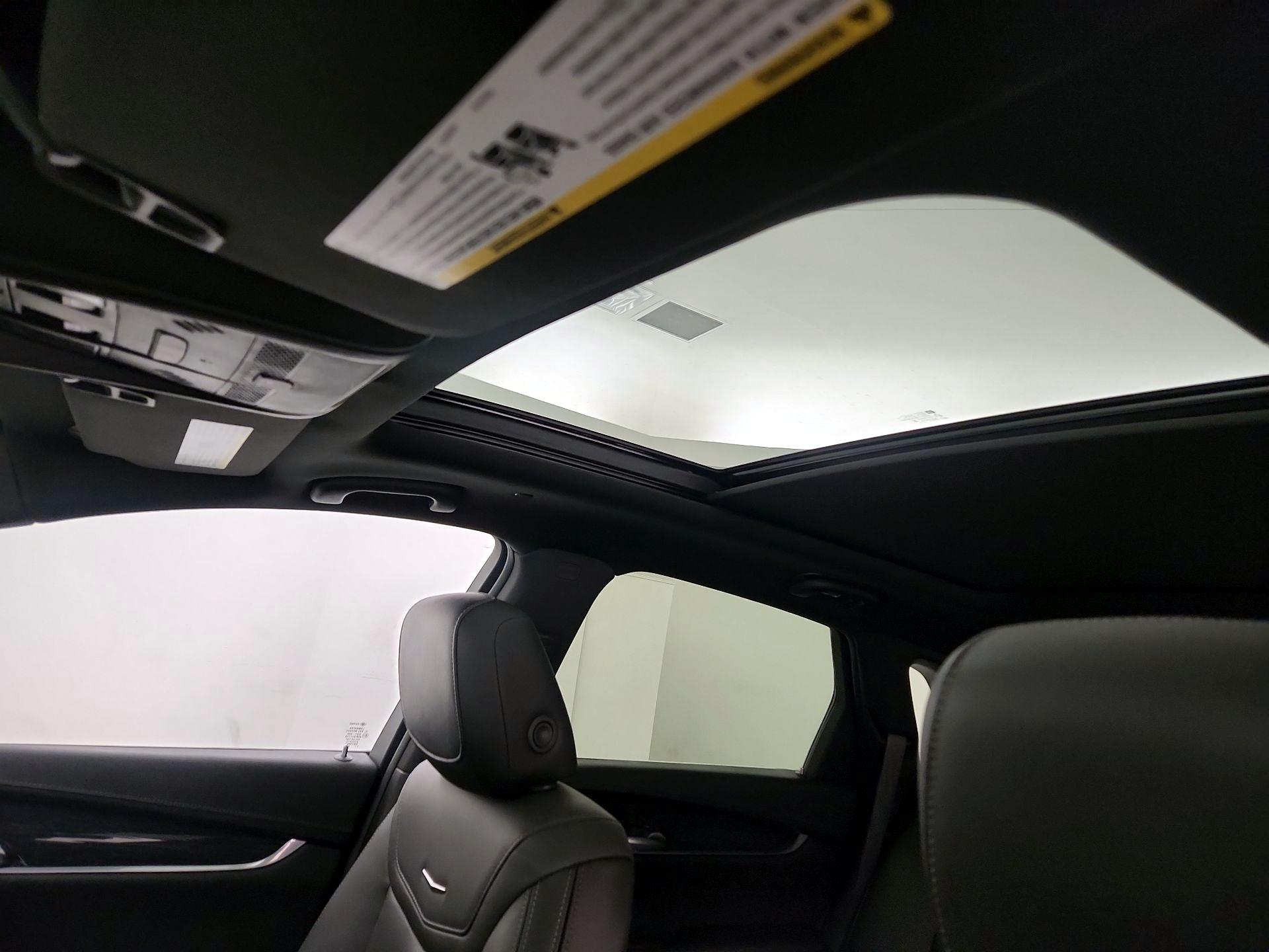 Thumbnail: 2021 Cadillac XT5 - 19