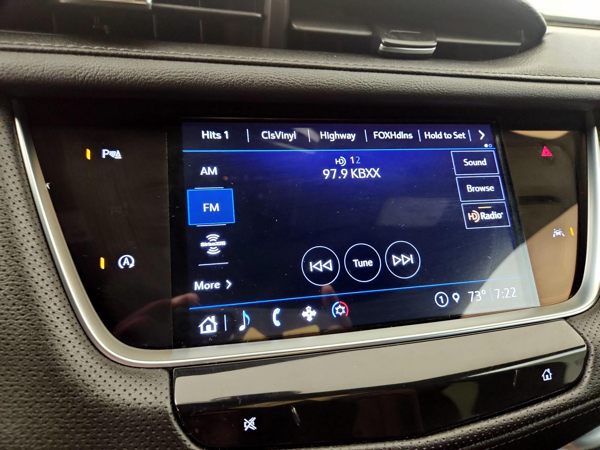Thumbnail: 2023 Cadillac XT6 - 13