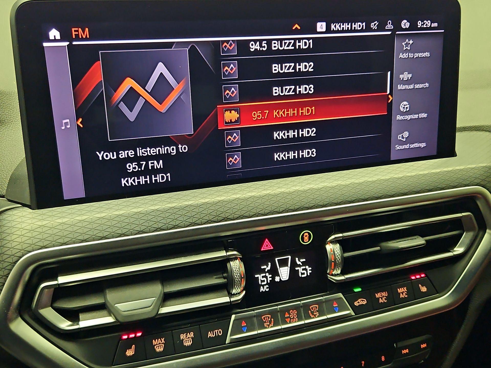 Thumbnail: 2022 BMW X3 - 16