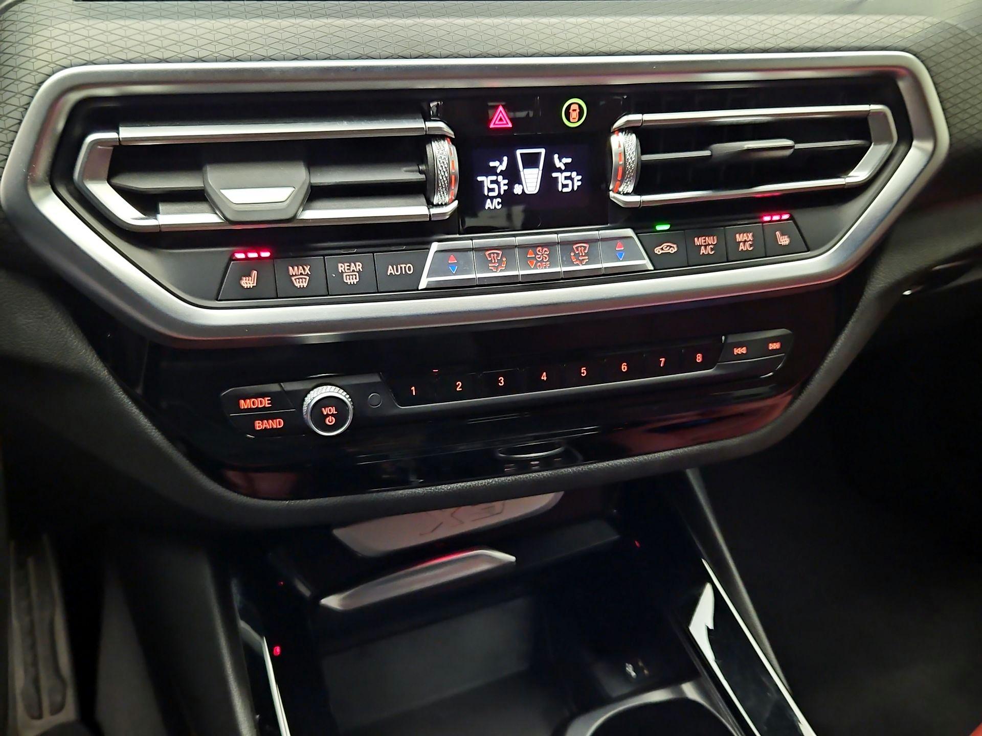 Thumbnail: 2022 BMW X3 - 17