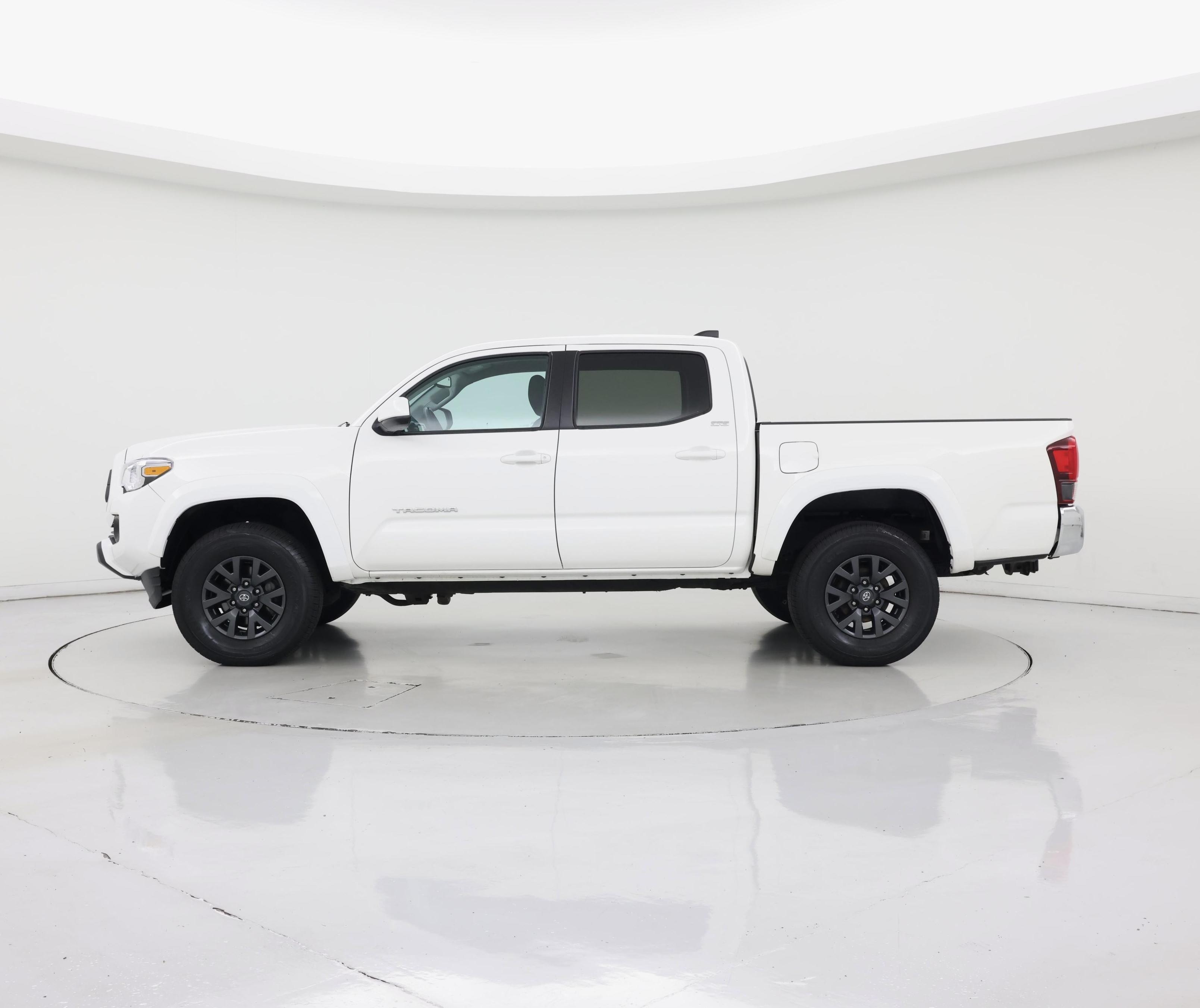 Thumbnail: 2023 Toyota Tacoma - 3