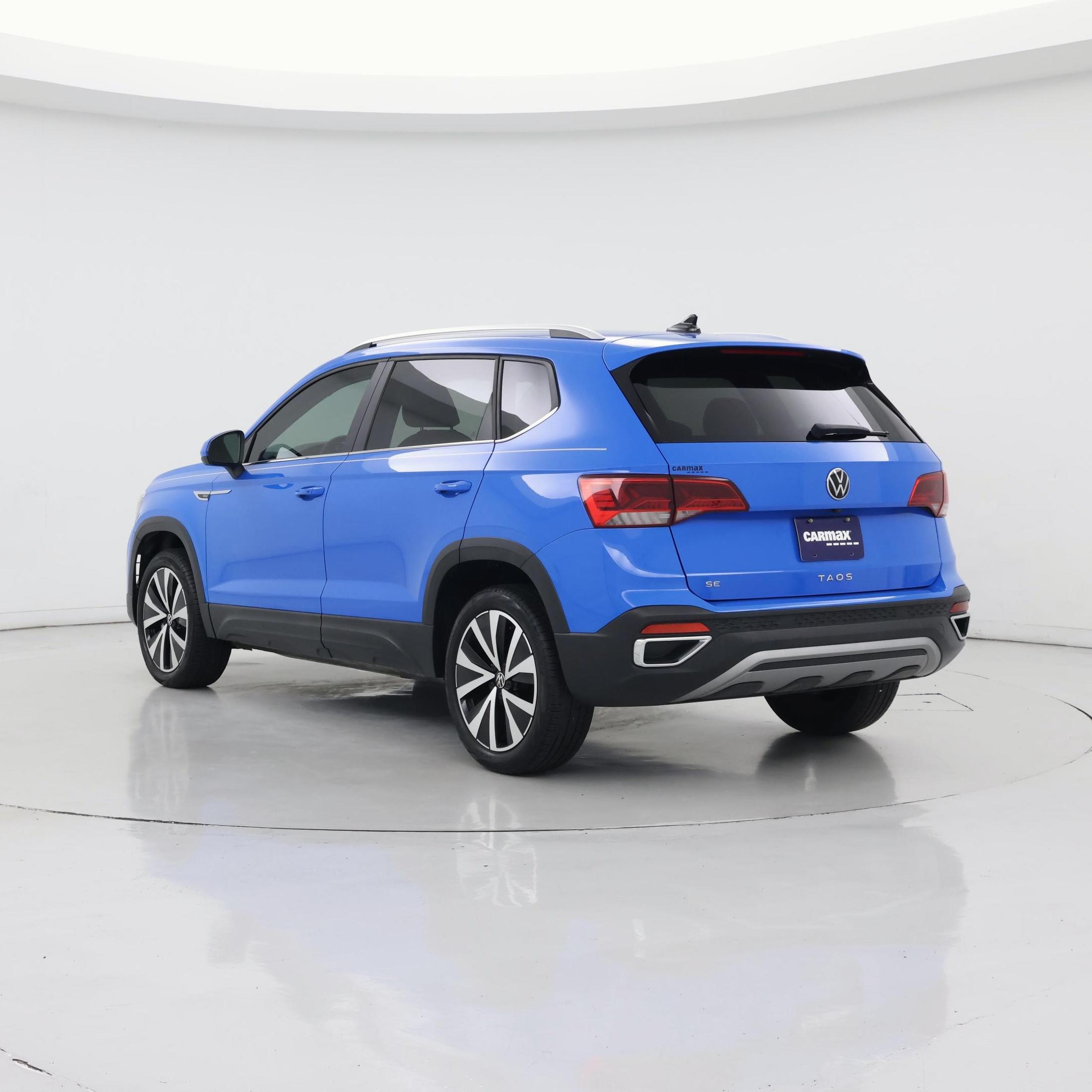 Thumbnail: 2022 Volkswagen Taos - 2