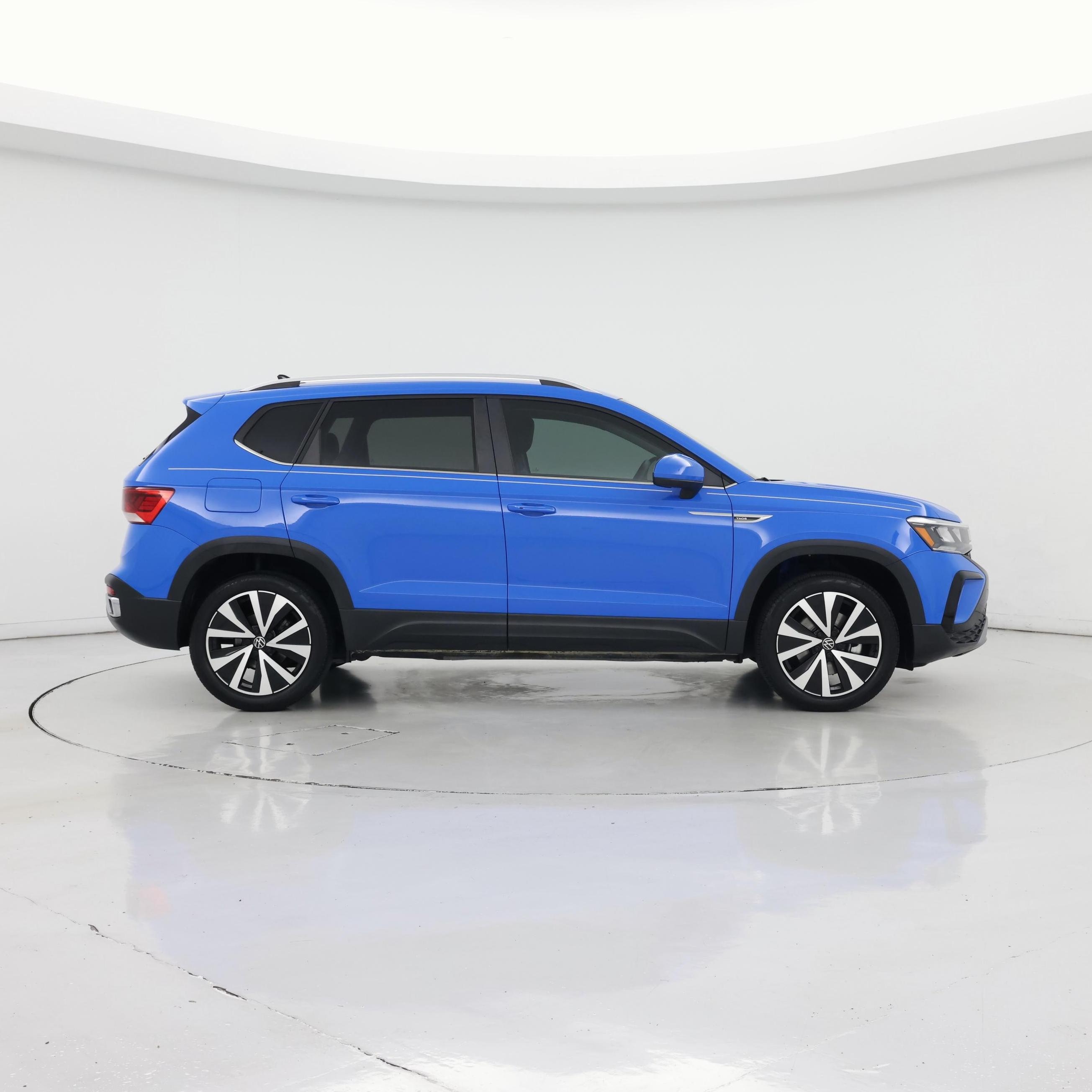Thumbnail: 2022 Volkswagen Taos - 7