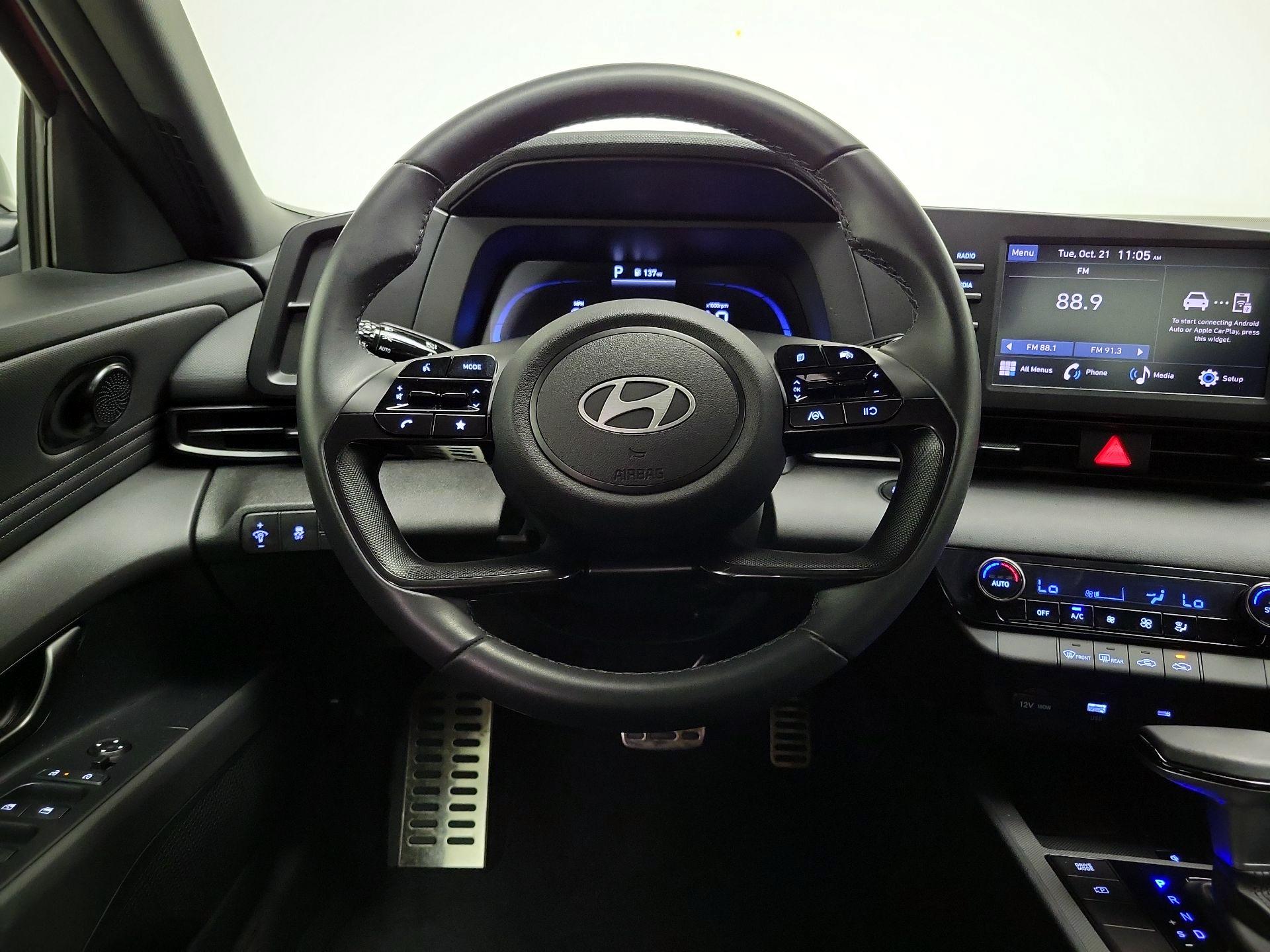 Thumbnail: 2025 Hyundai Elantra - 10