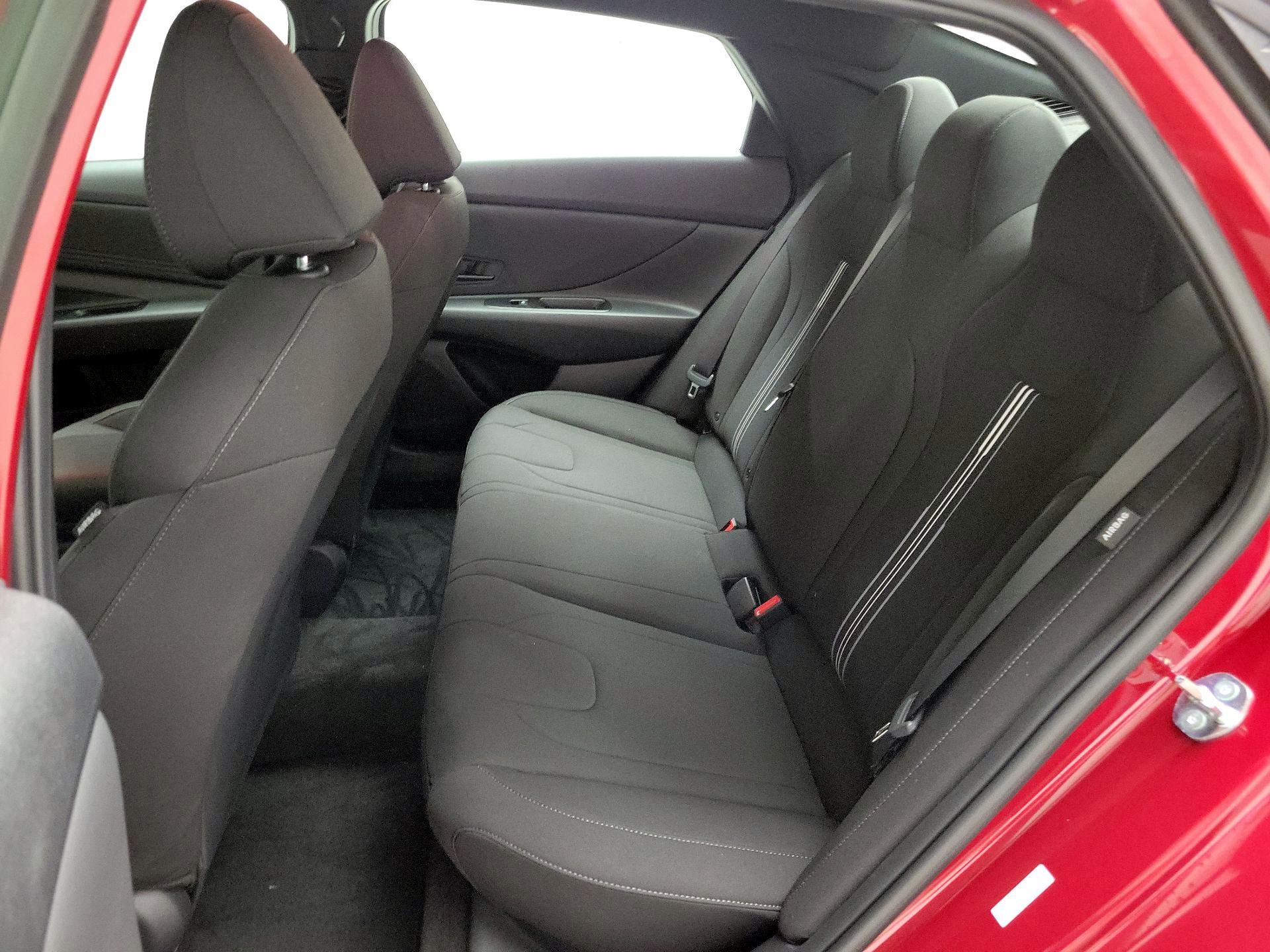 Thumbnail: 2025 Hyundai Elantra - 20