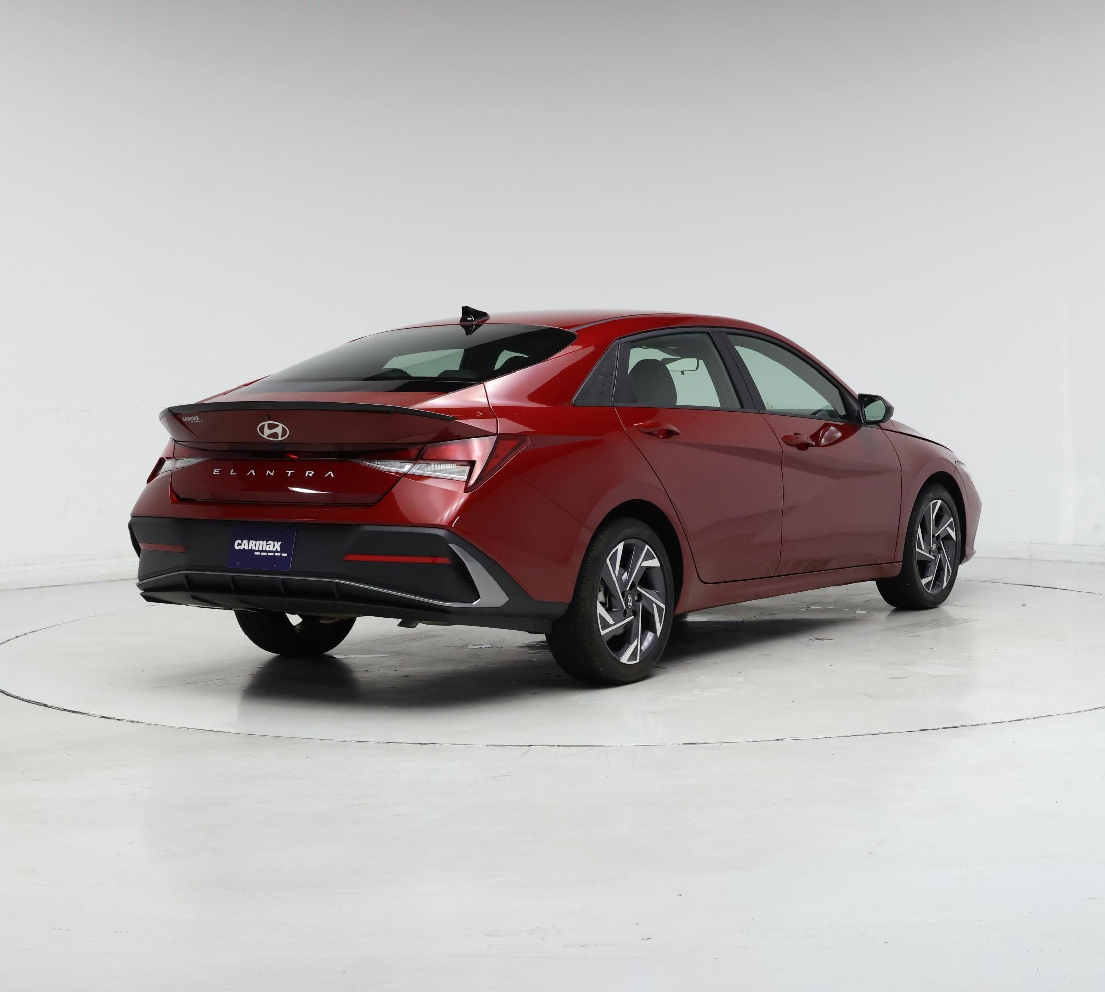 Thumbnail: 2025 Hyundai Elantra - 8