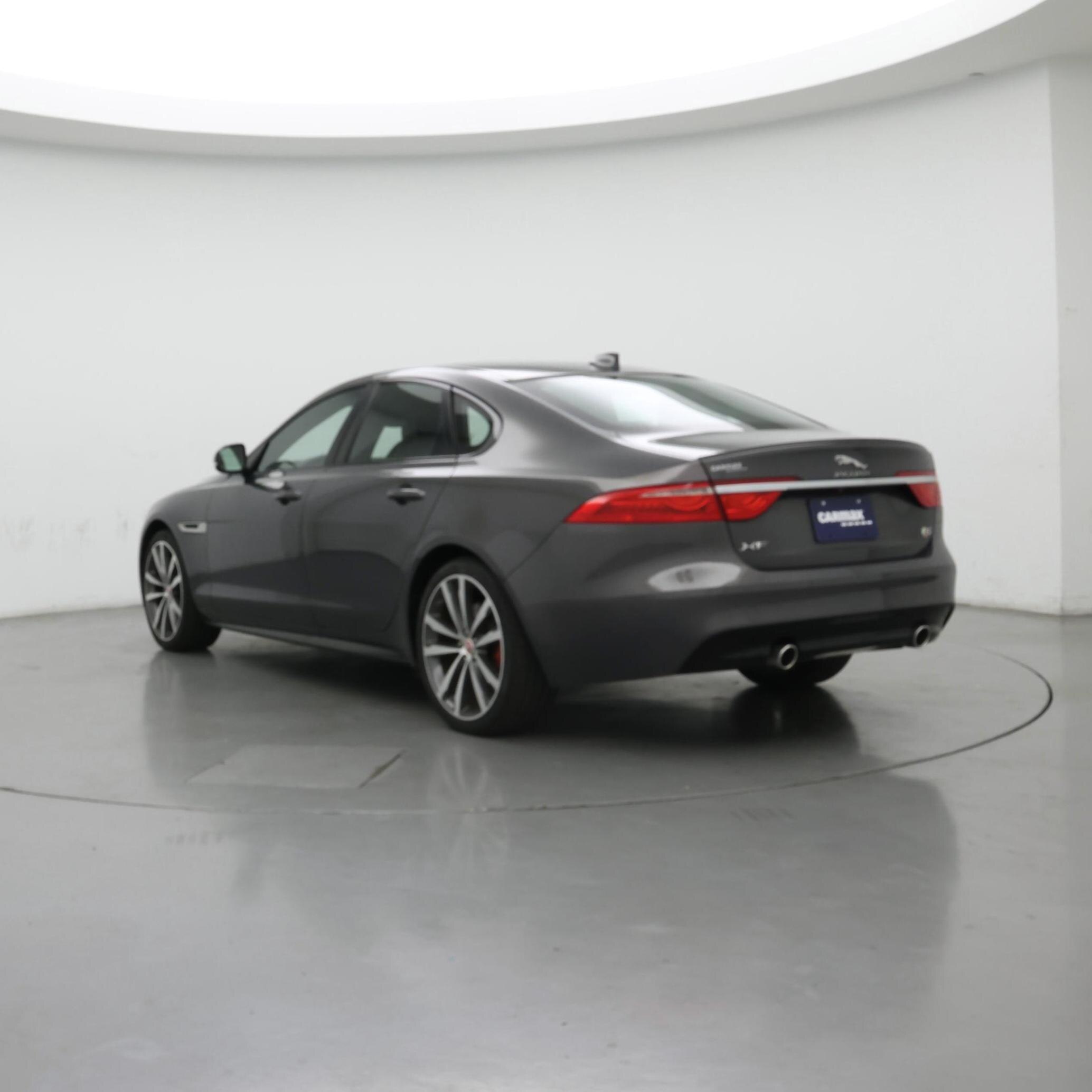 Thumbnail: 2016 Jaguar XF - 2