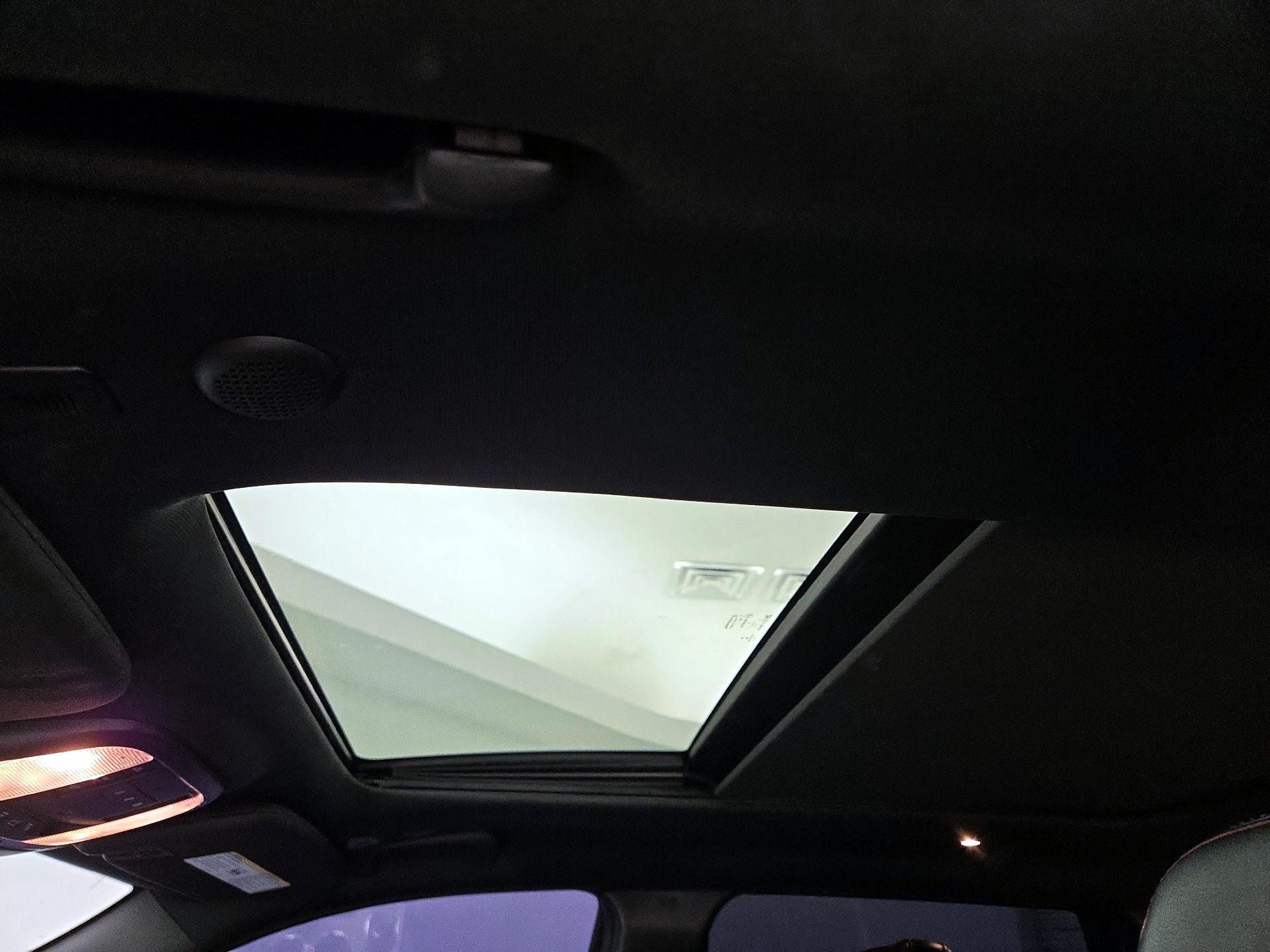 Thumbnail: 2021 Jeep Grand Cherokee - 20