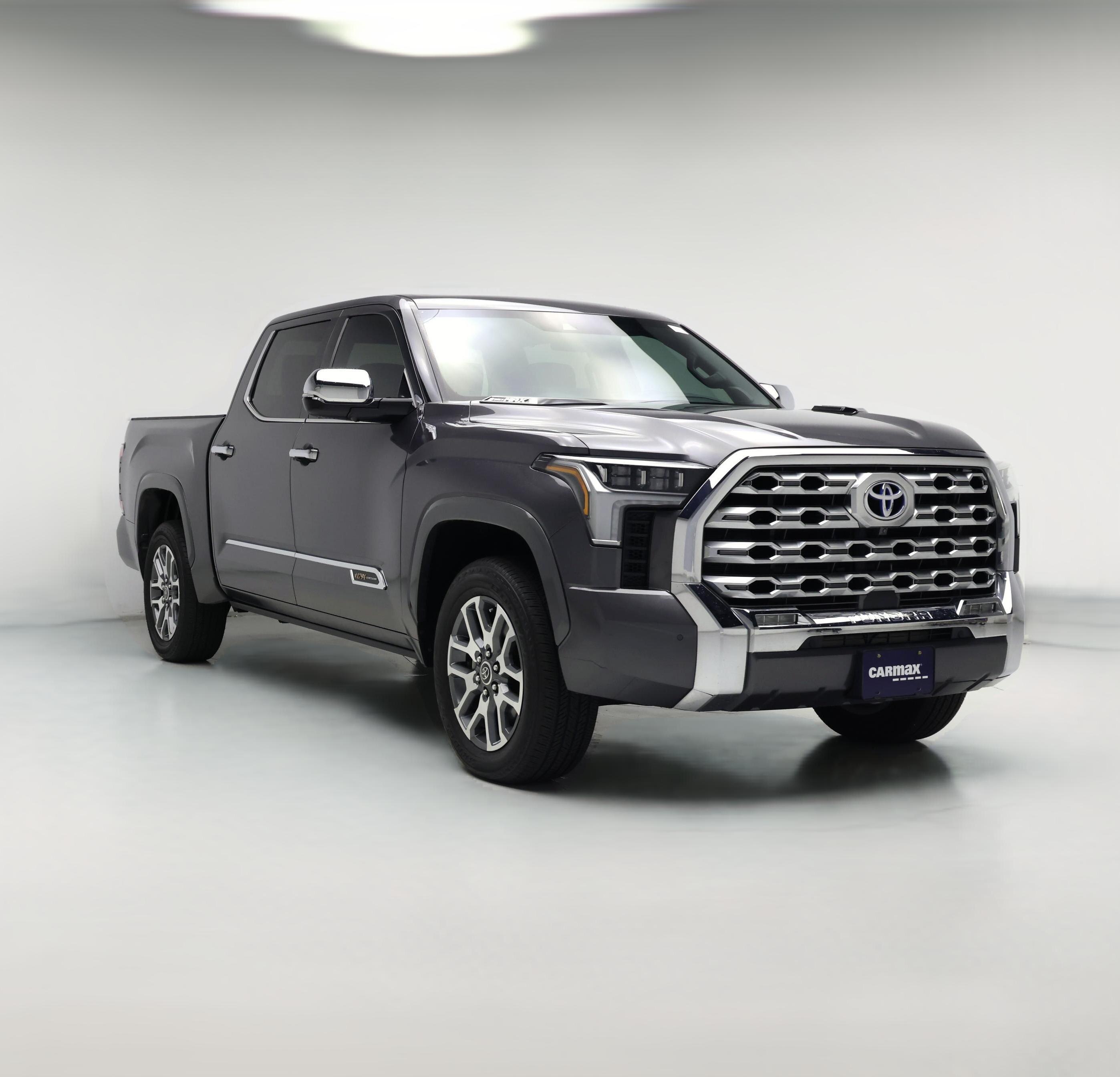 Thumbnail: 2022 Toyota Tundra - 1