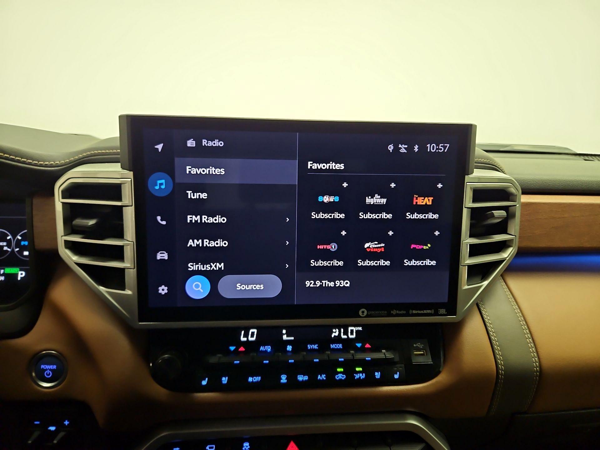 Thumbnail: 2022 Toyota Tundra - 14