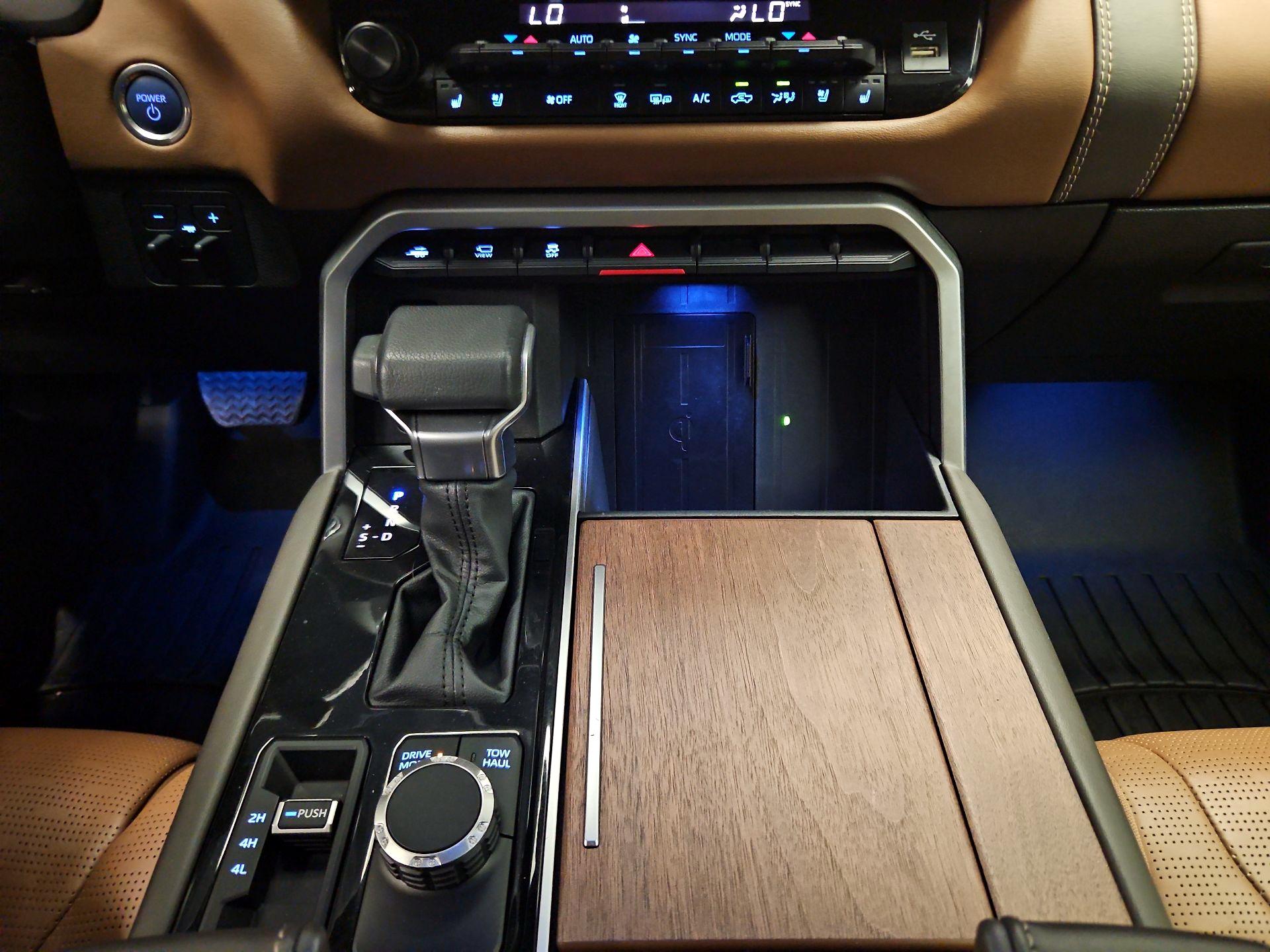 Thumbnail: 2022 Toyota Tundra - 16