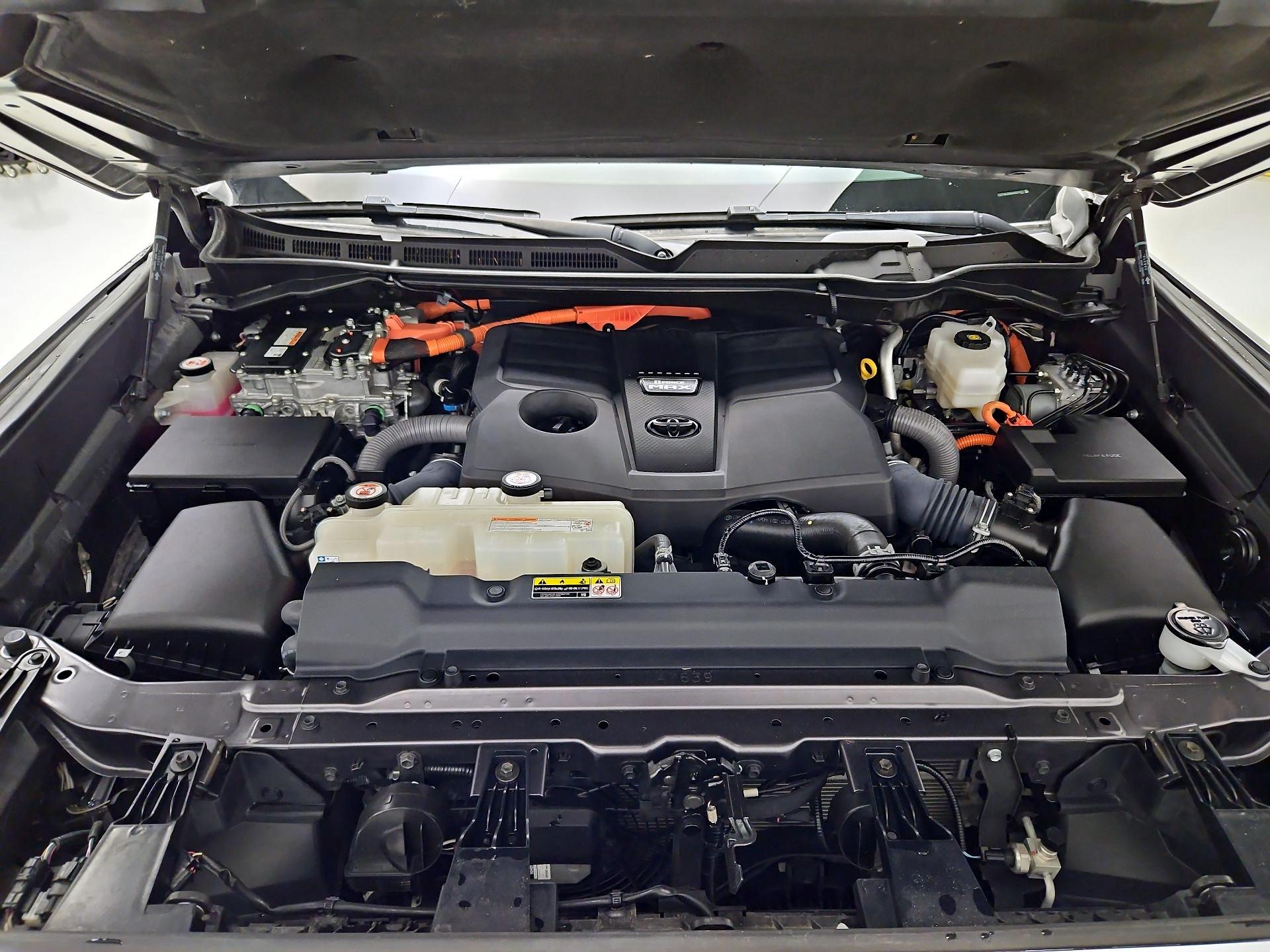 Thumbnail: 2022 Toyota Tundra - 19