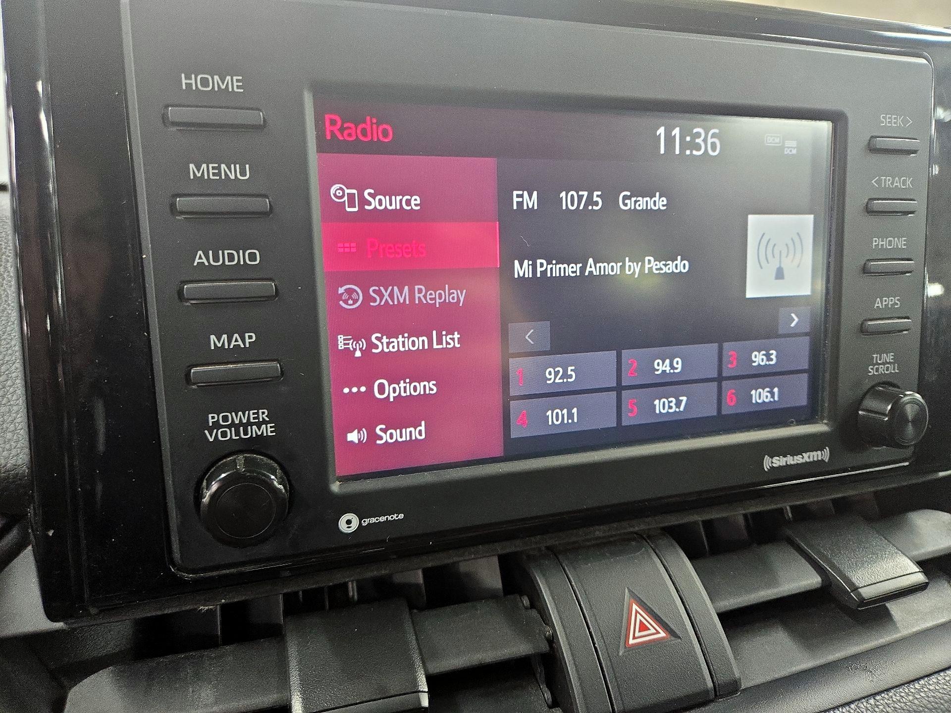 Thumbnail: 2022 Toyota RAV4 - 15