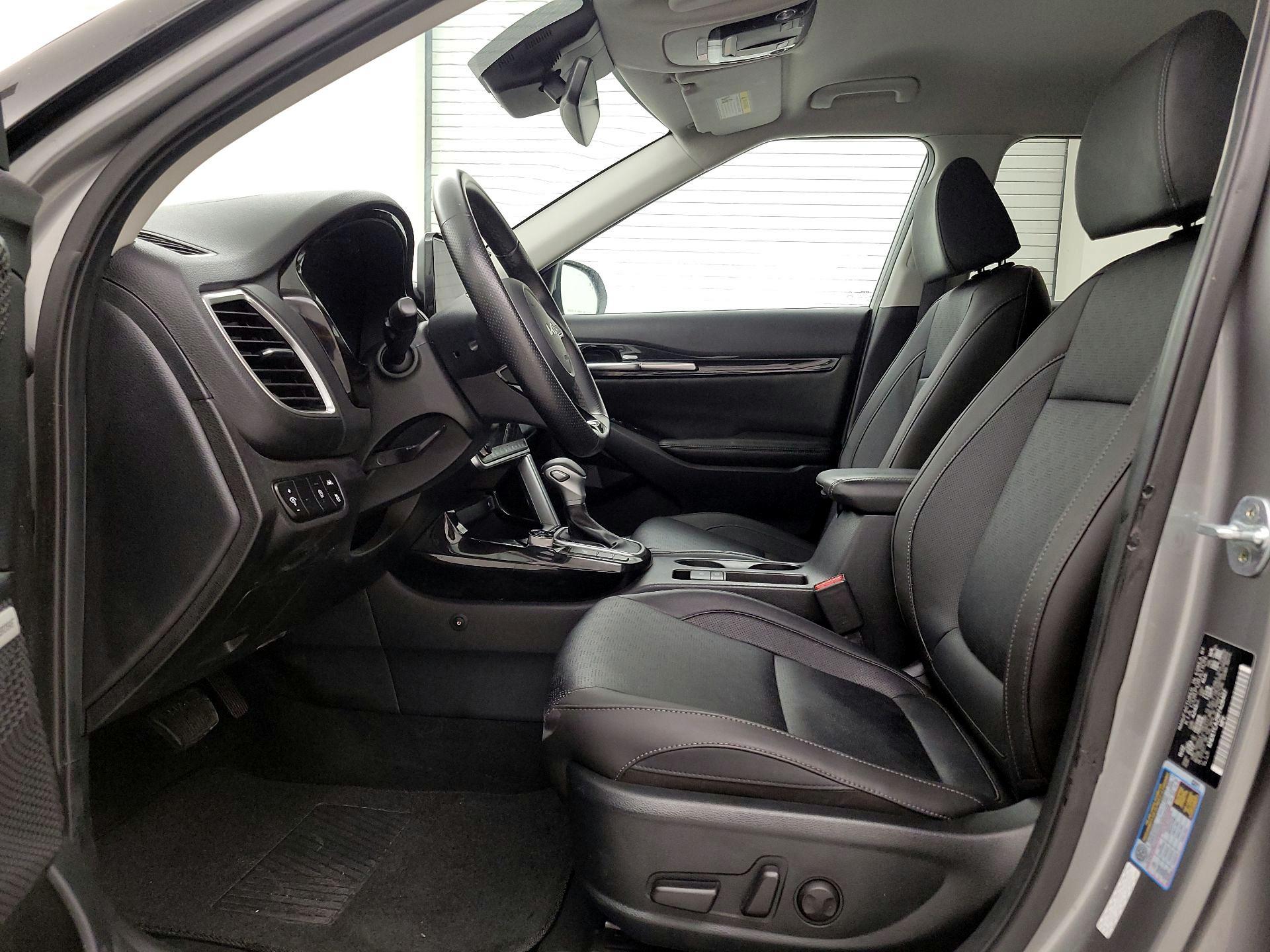 Thumbnail: 2023 Kia Seltos - 11